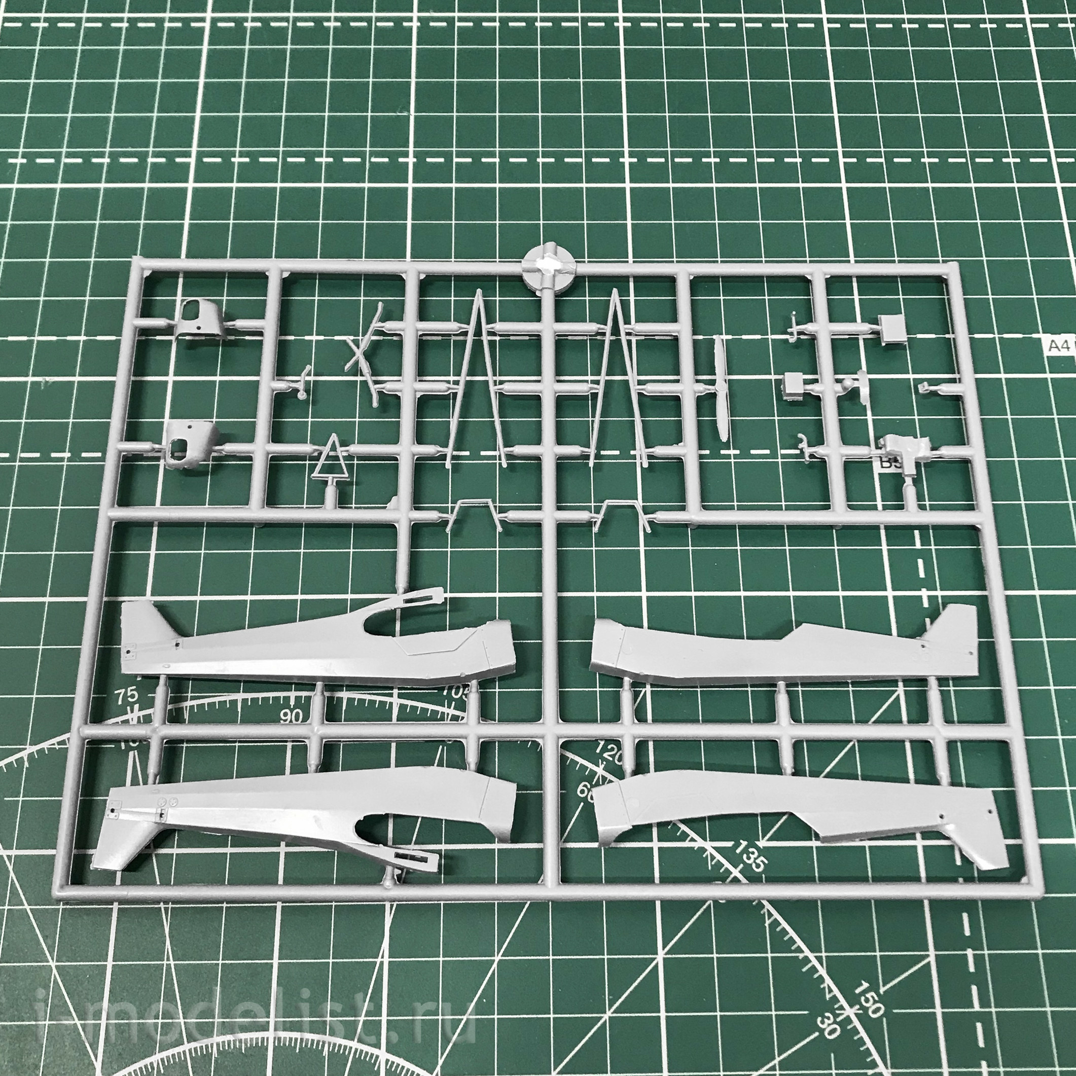KPM0191 Kovozavody Prostejov 1/72 Aircraft Piper L-4 