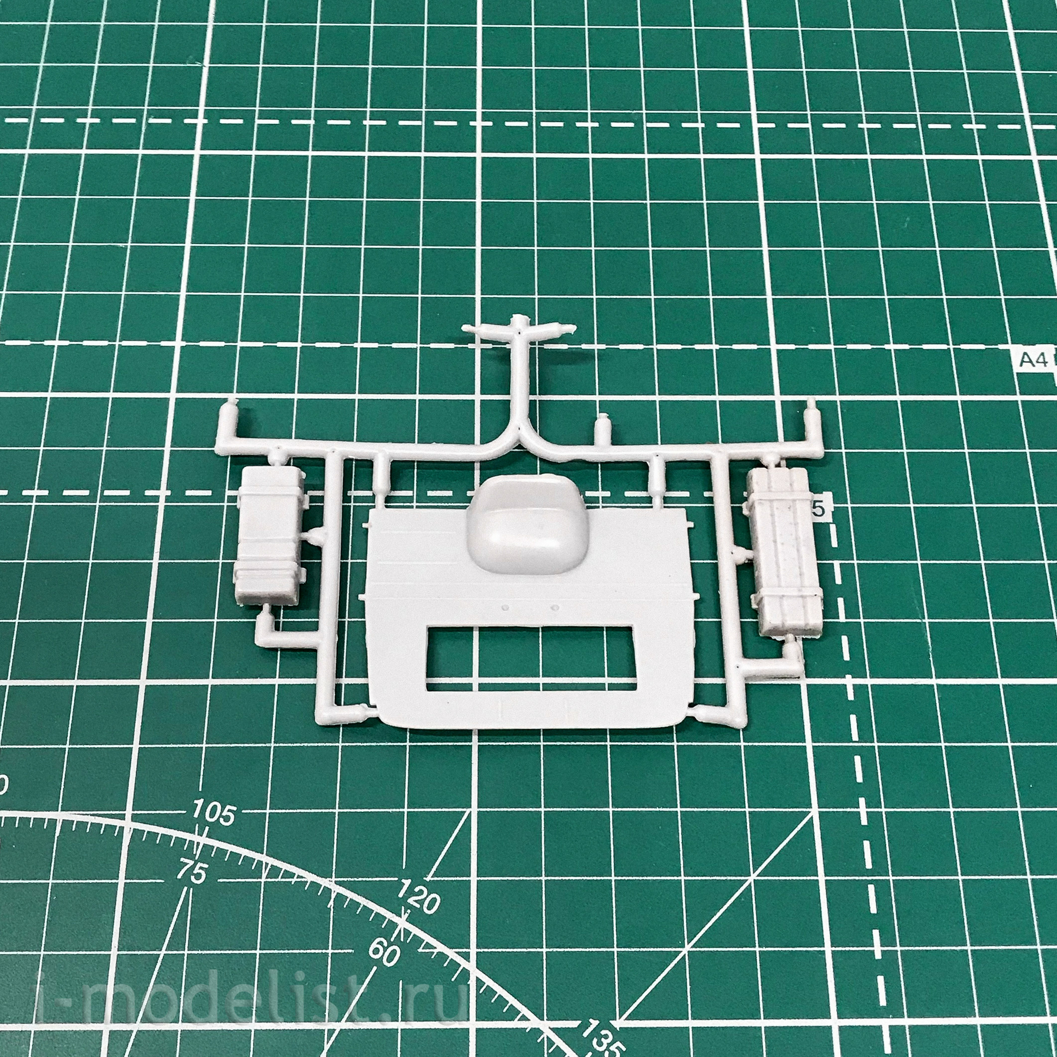 35405 AMG 1/35 Car 