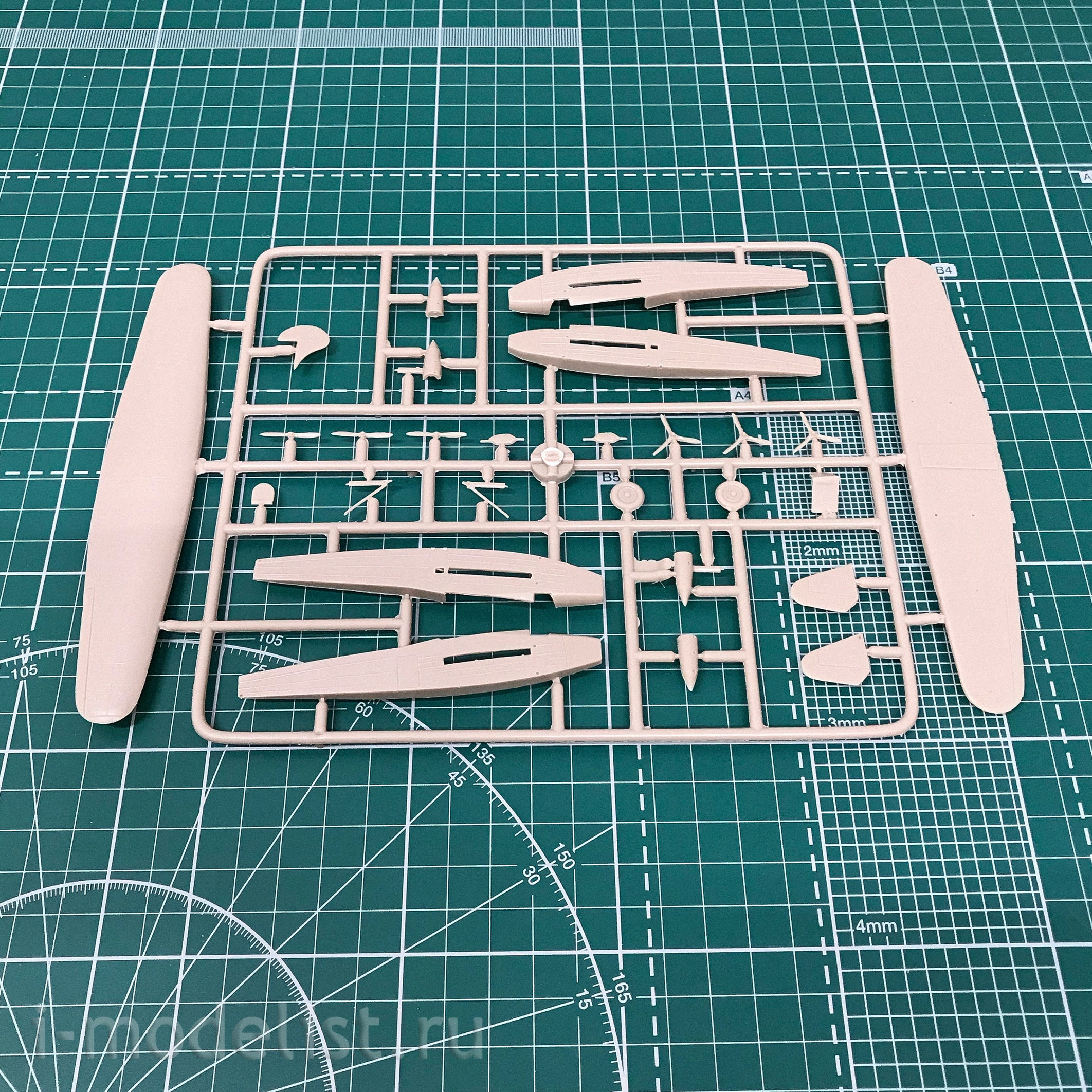 AZ14408 AZ Model 1/72 Fokker F-VIIa