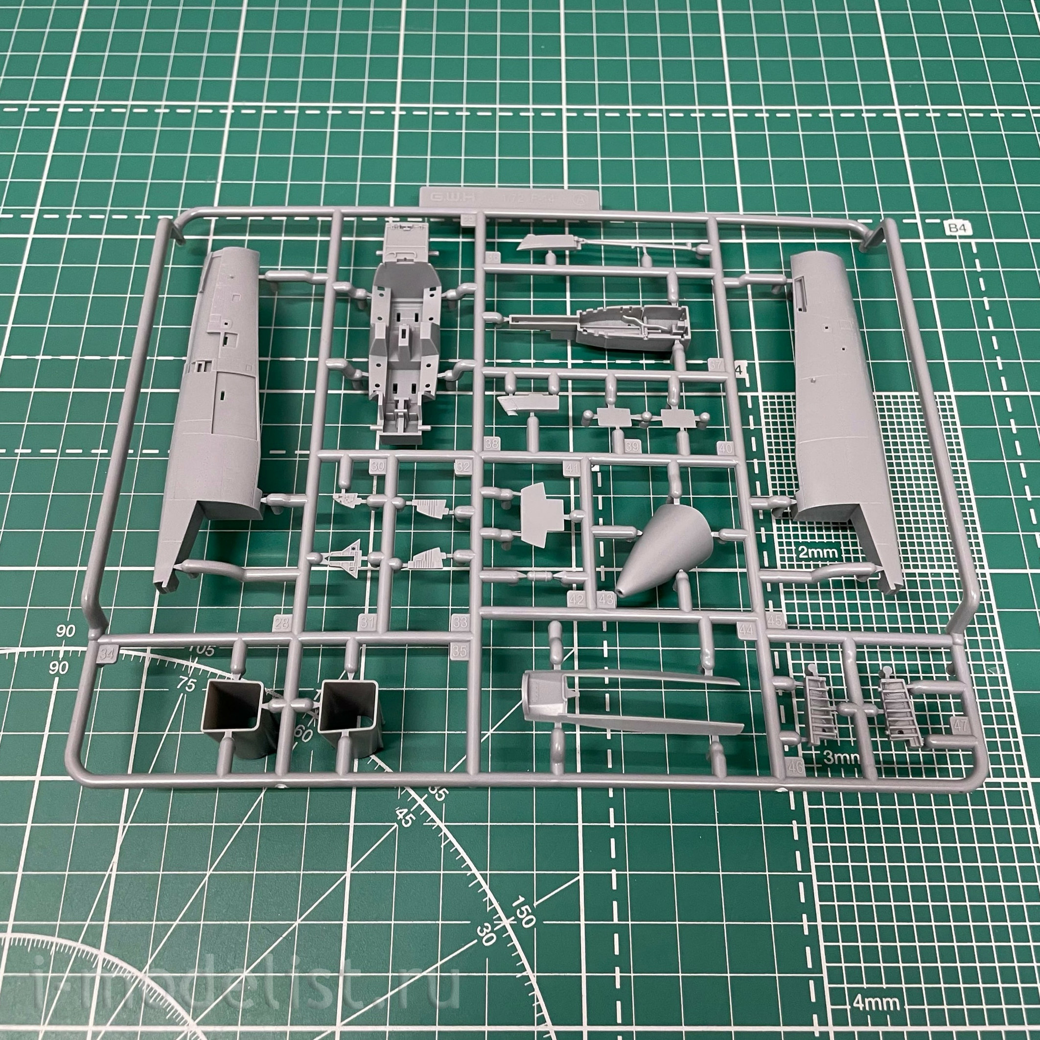 S7203 Great Wall Hobby 1/72 Fighter F-14D VF-31 SUNSET (Limited Edition)