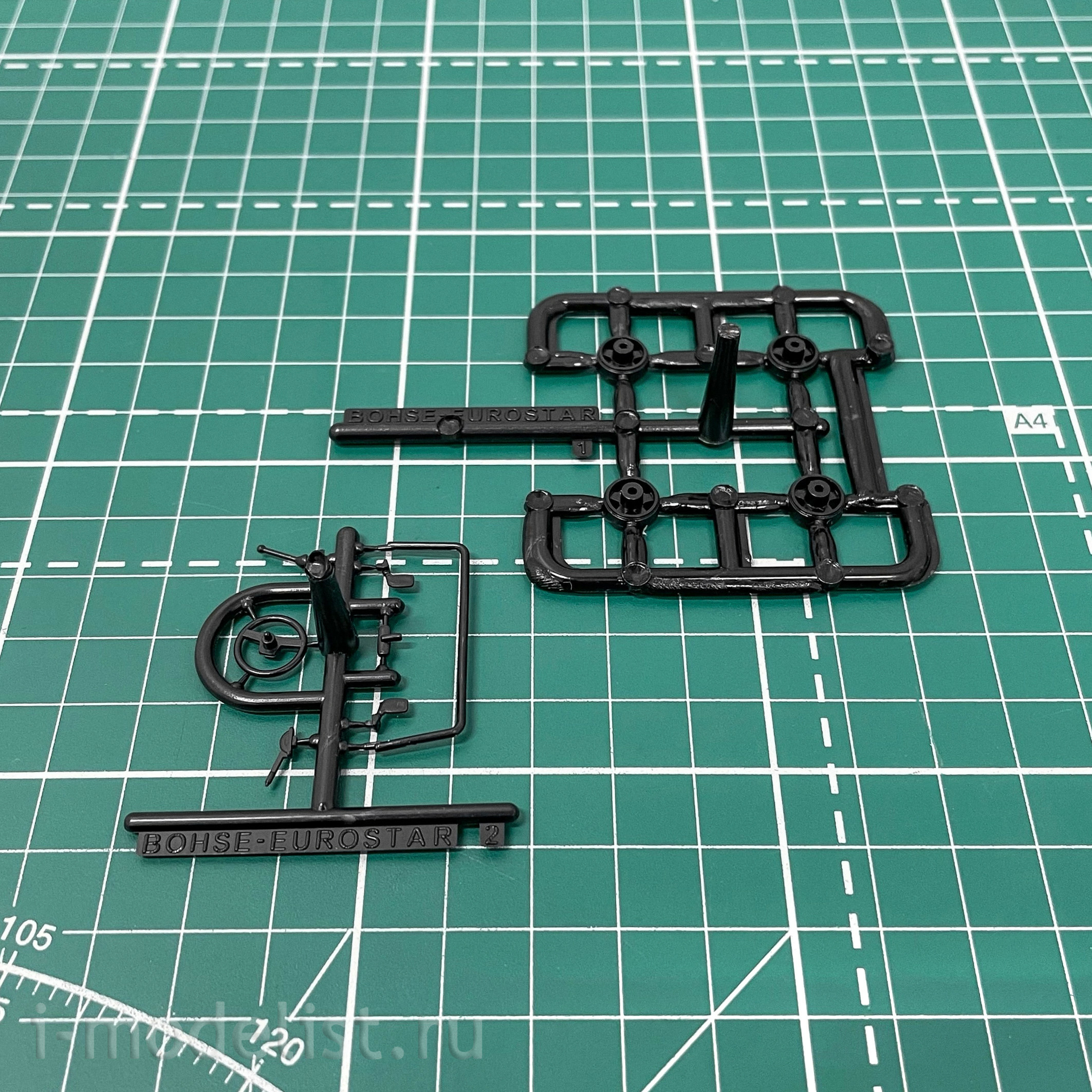 1517AVD AVD Models 1/43 Car Bohse Euro-Zvezda
