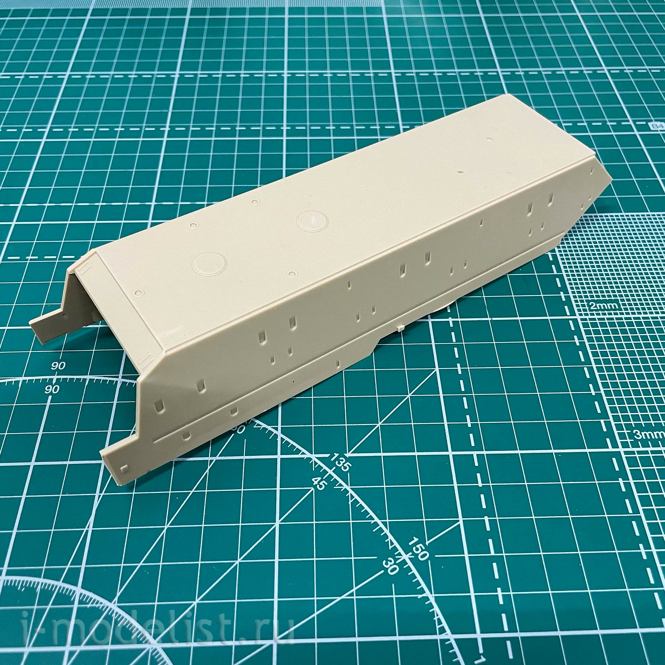 35A035 Amusing Hobby 1/35 Centurion AVRE MK 5 Tank