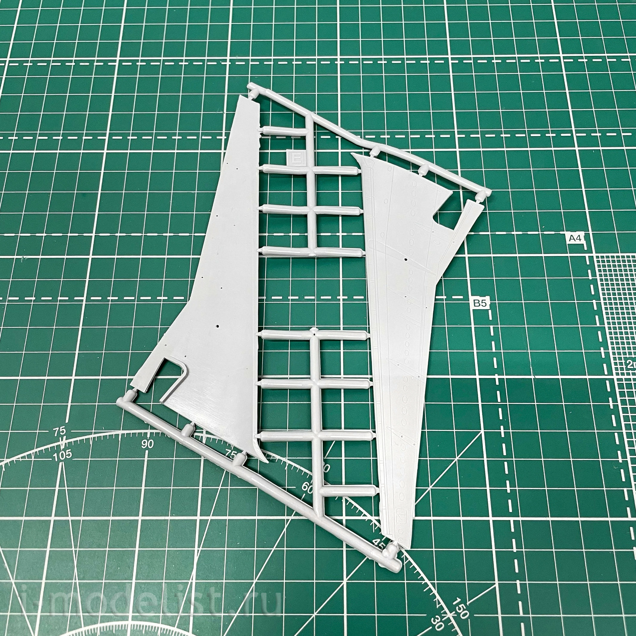 144150-3 Orient Express 1/144 Airliner A310-300 AIR TRANSAT