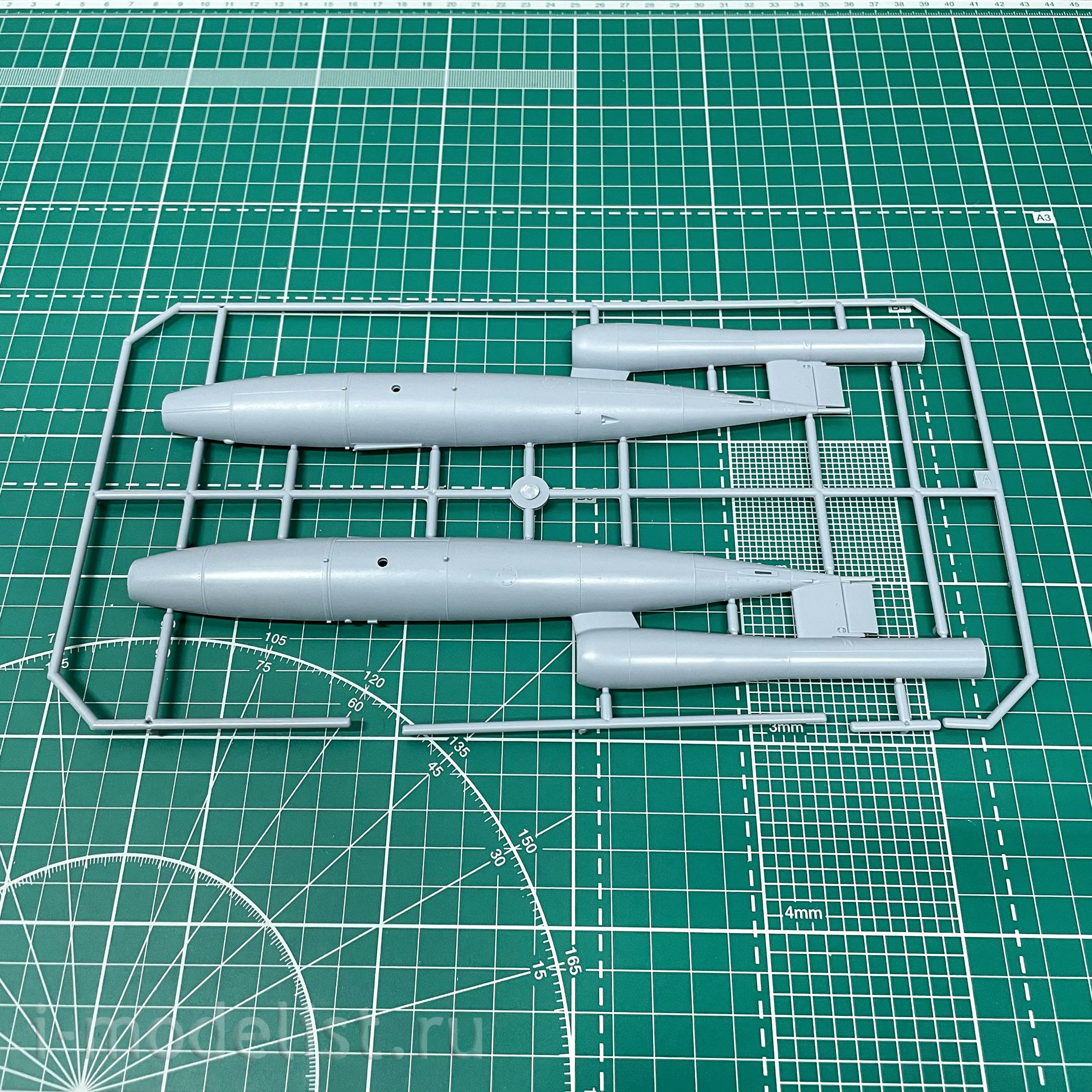 03861 Revell 1/32 Fieseler Fi103 V-1 Cruise Missile