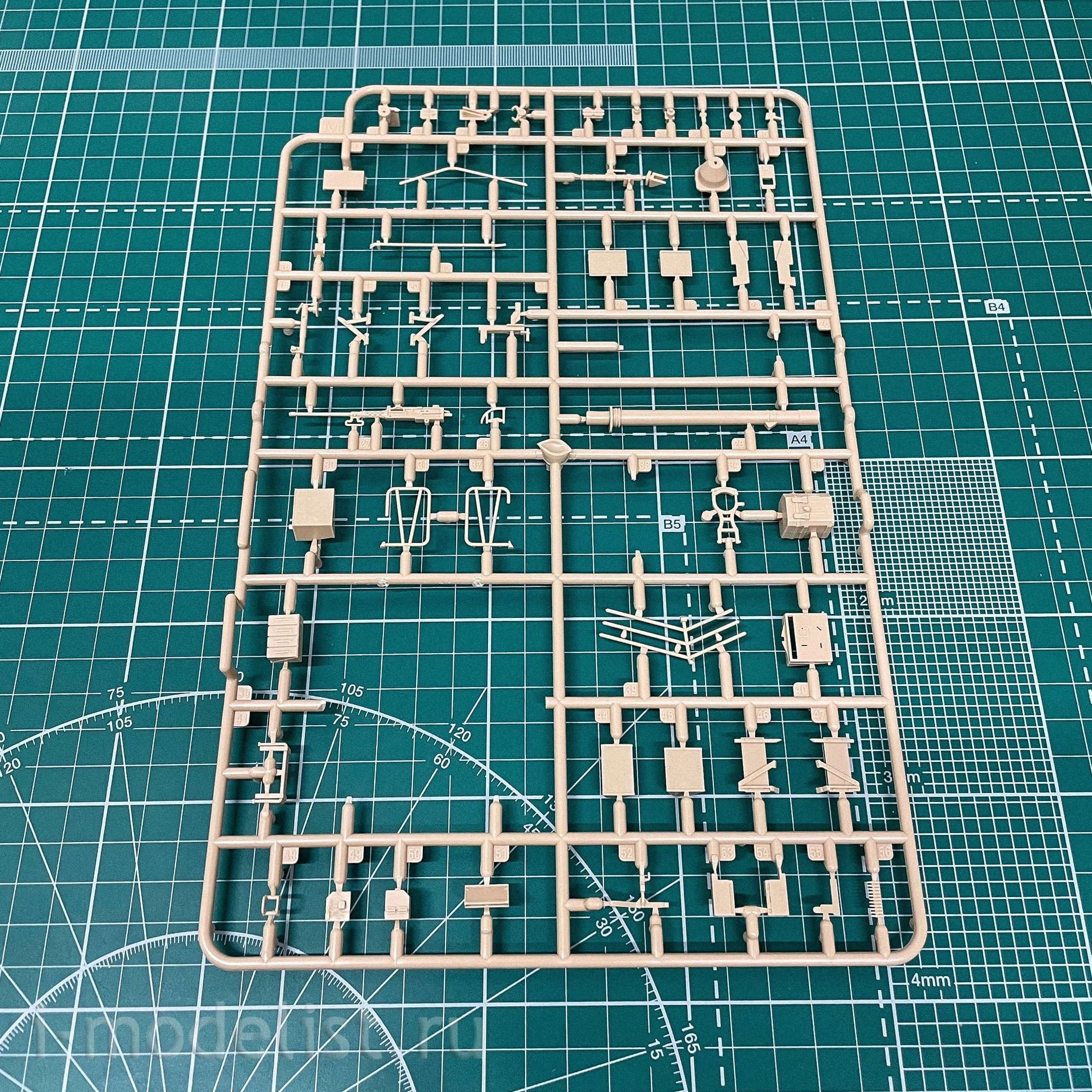 35A048 Amusing Hobby 1/35 IDF SHOT KAL 