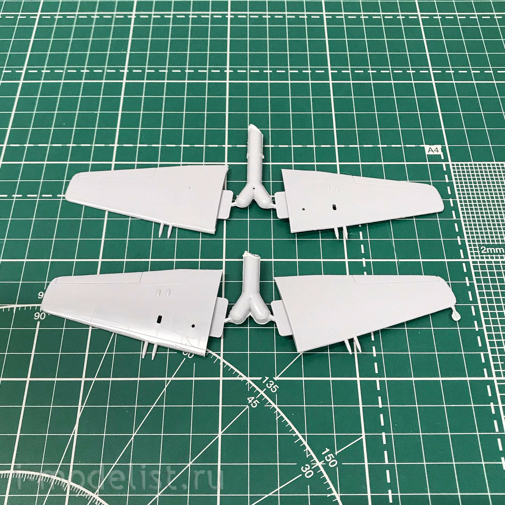 72029 ARK models 1/72 carrier-based fighter “Attaker”