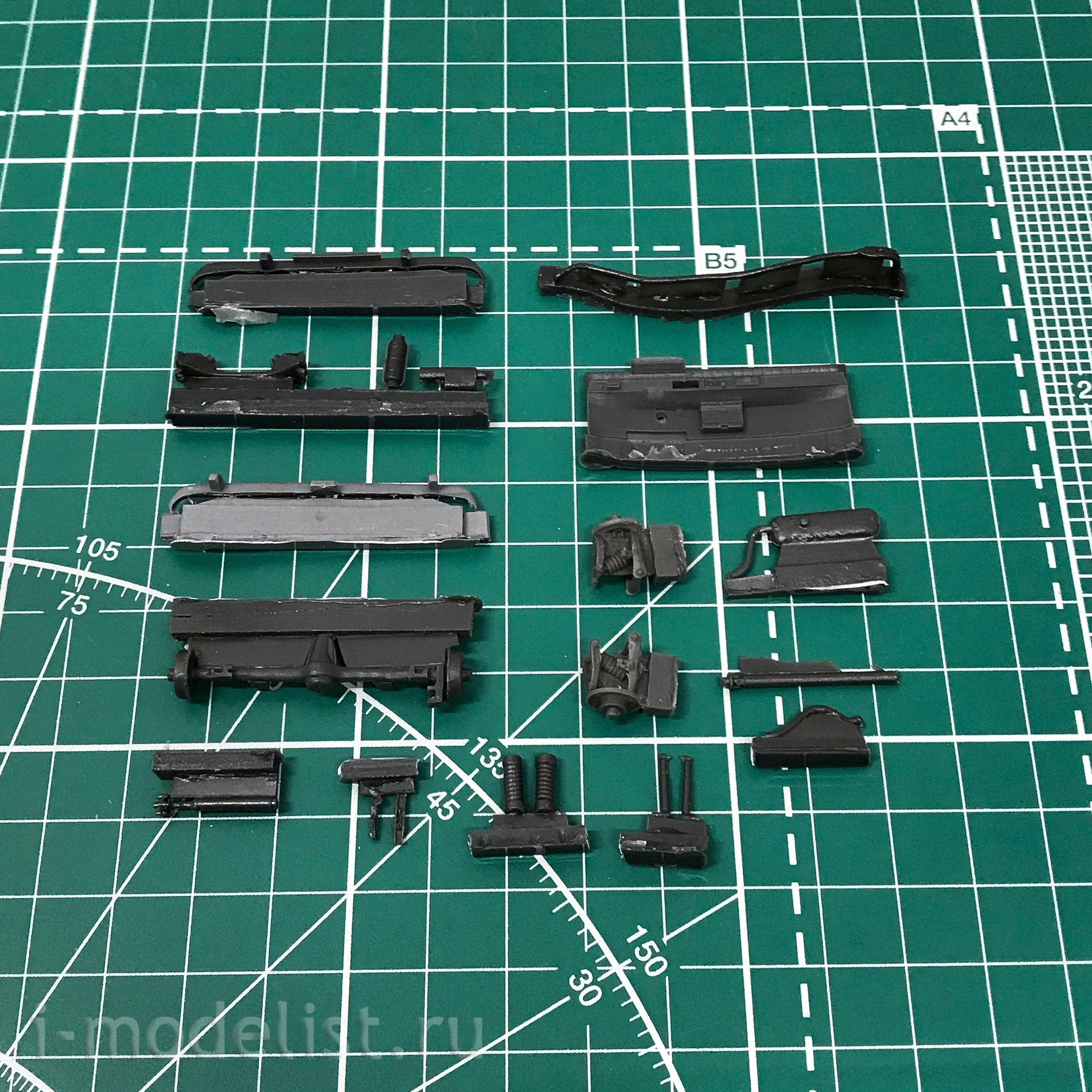 GunTower Models 35011 1/35 Soviet passenger car Kit 4 (2102), the one-piece body