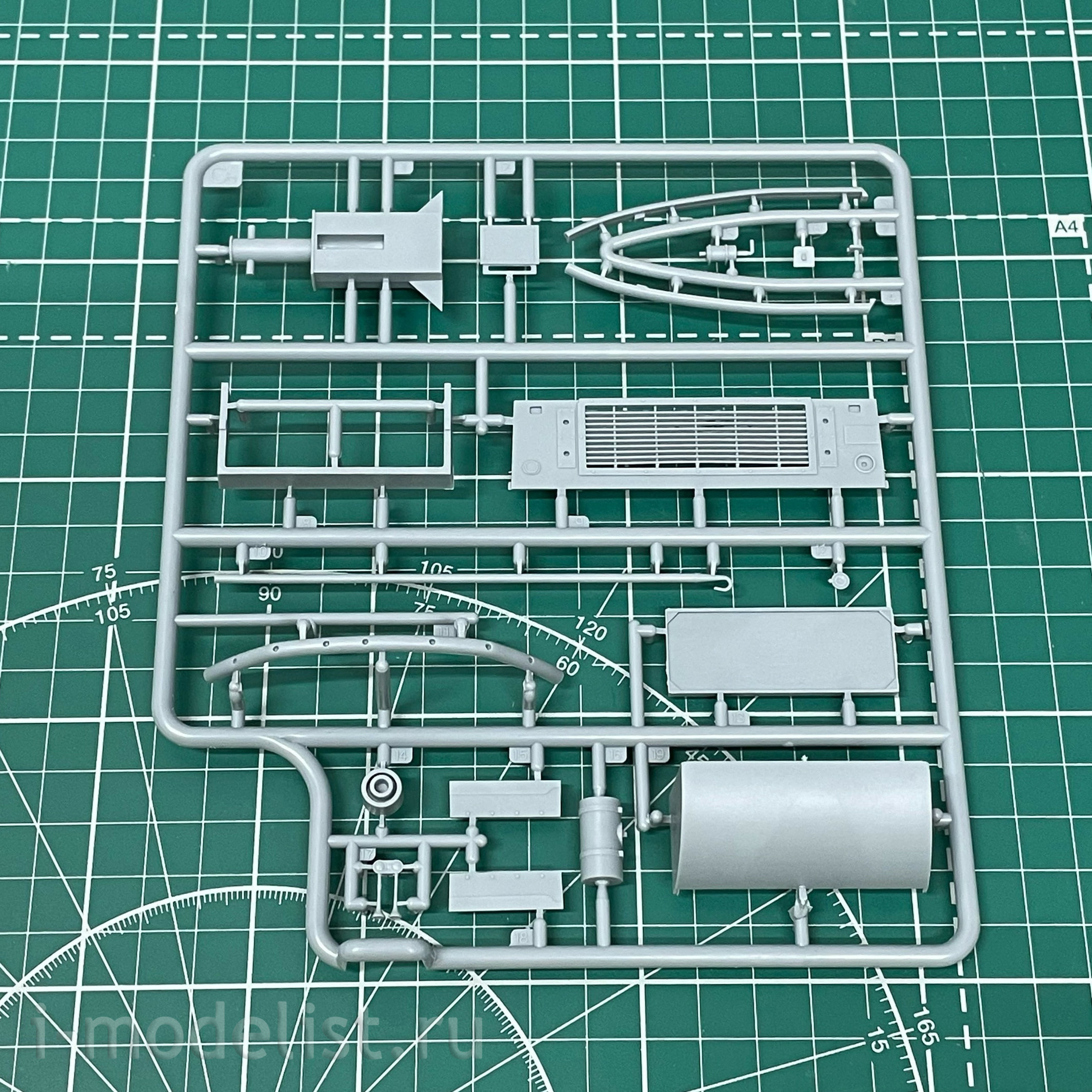 35GM0040 Gecko Models 1/35 US Navy Amphibious Cargo Vehicle LARC-V