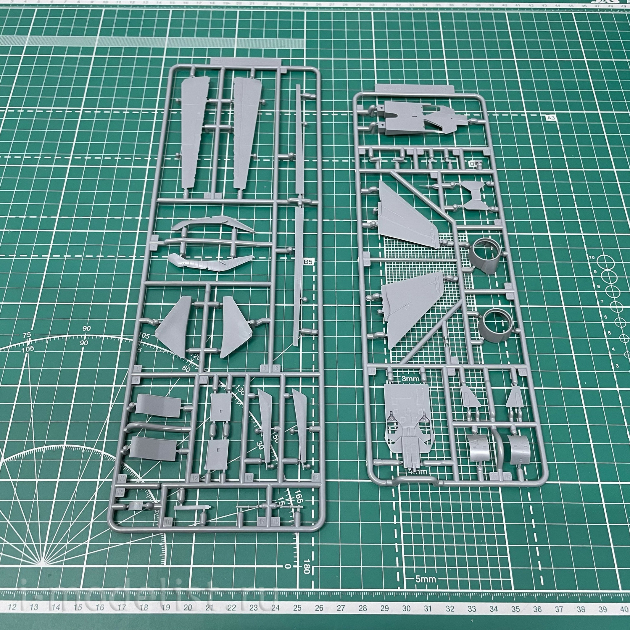 S7203 Great Wall Hobby 1/72 Fighter F-14D VF-31 SUNSET (Limited Edition)