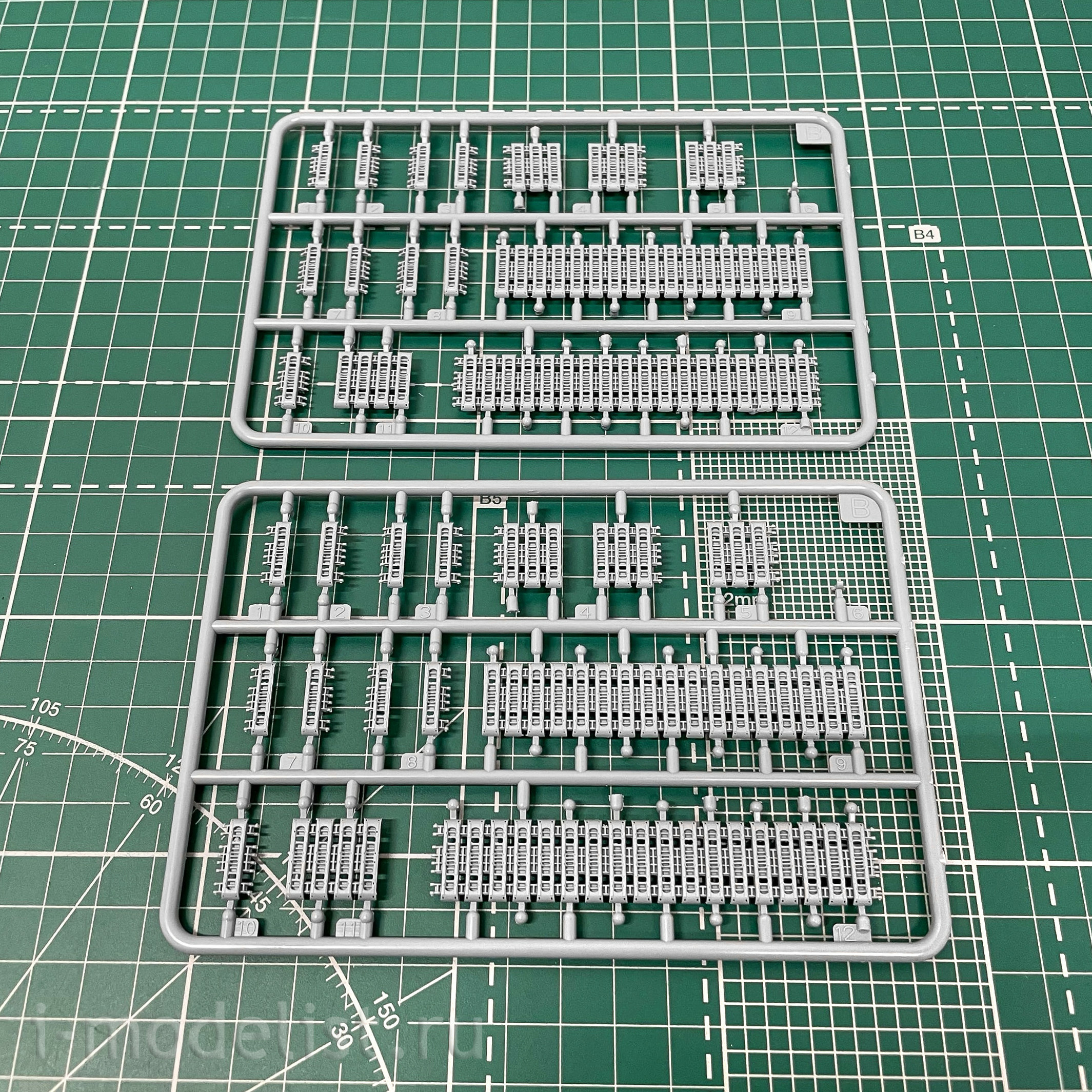 VS720005 Vespid Models 1/72 German Flakpanzer VIII 