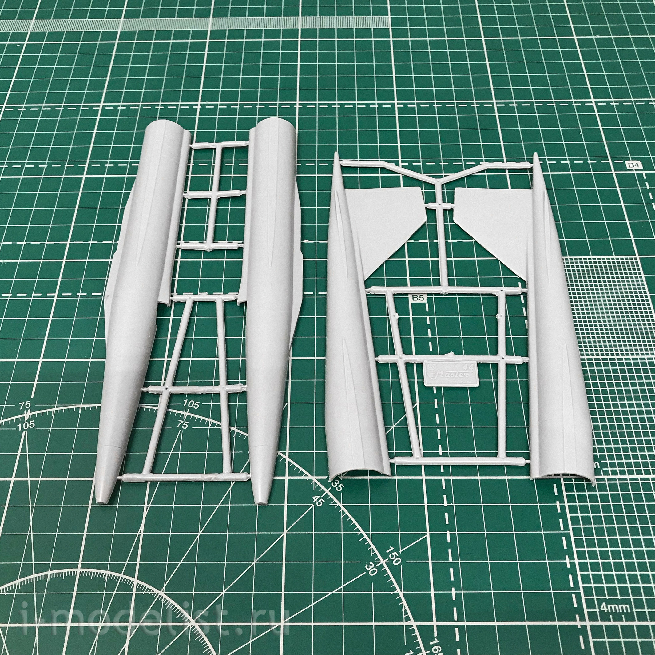 72229 Amodel 1/72 nm-1 Aircraft