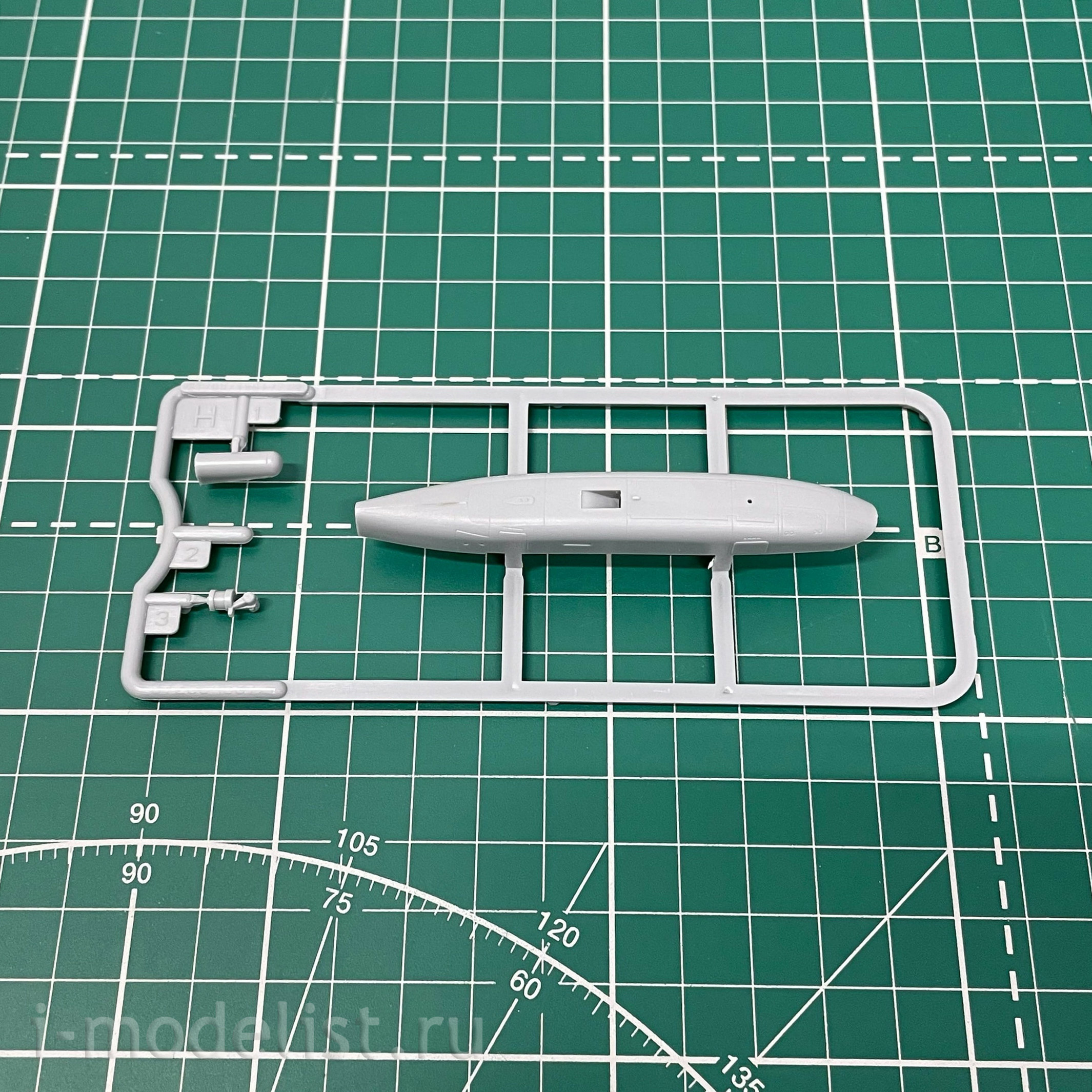 81766 HobbyBoss 1/48 A-4M Sky Hawk Aircraft