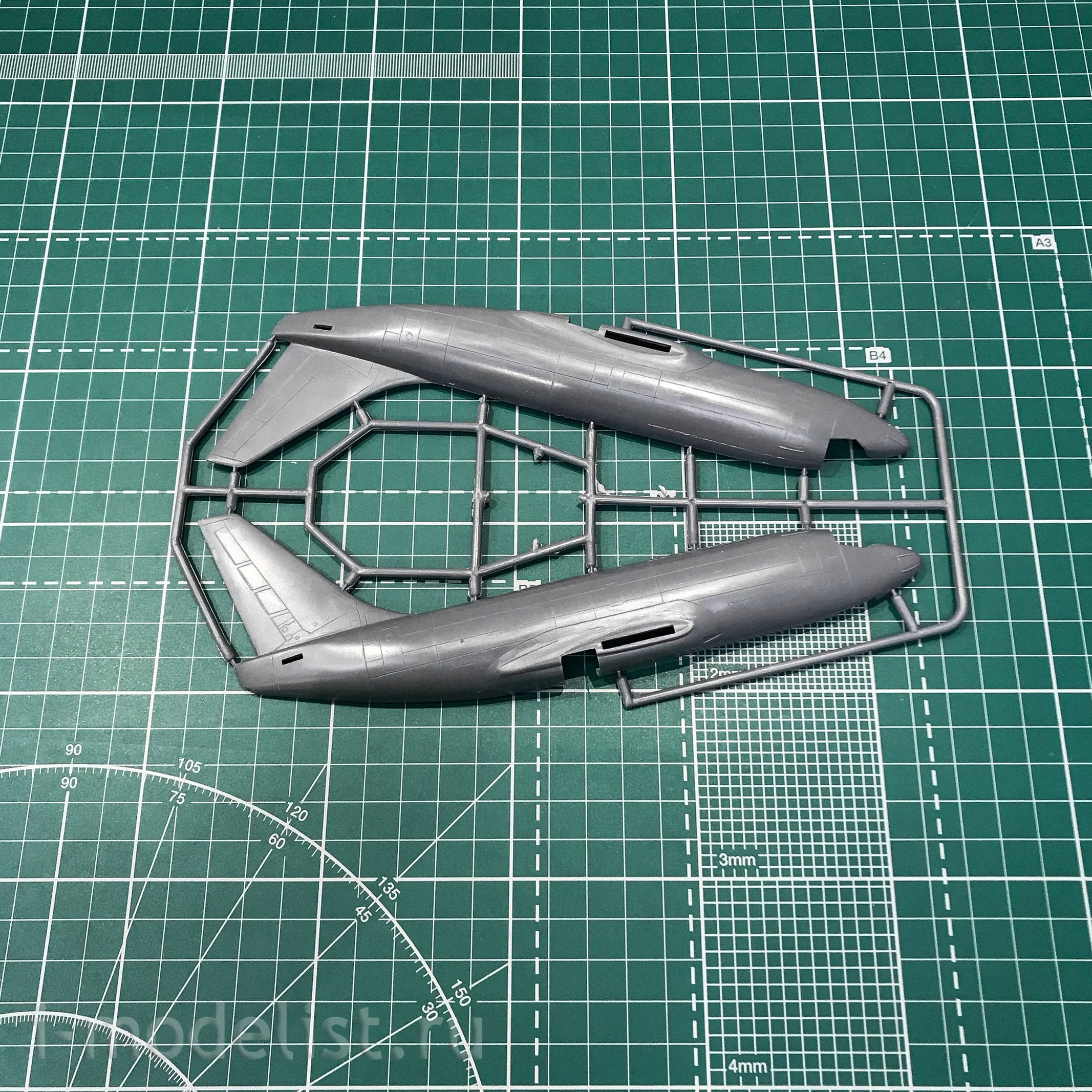 14415-1 Orient Express 1/144 Airliner B-731 PeopleExpress