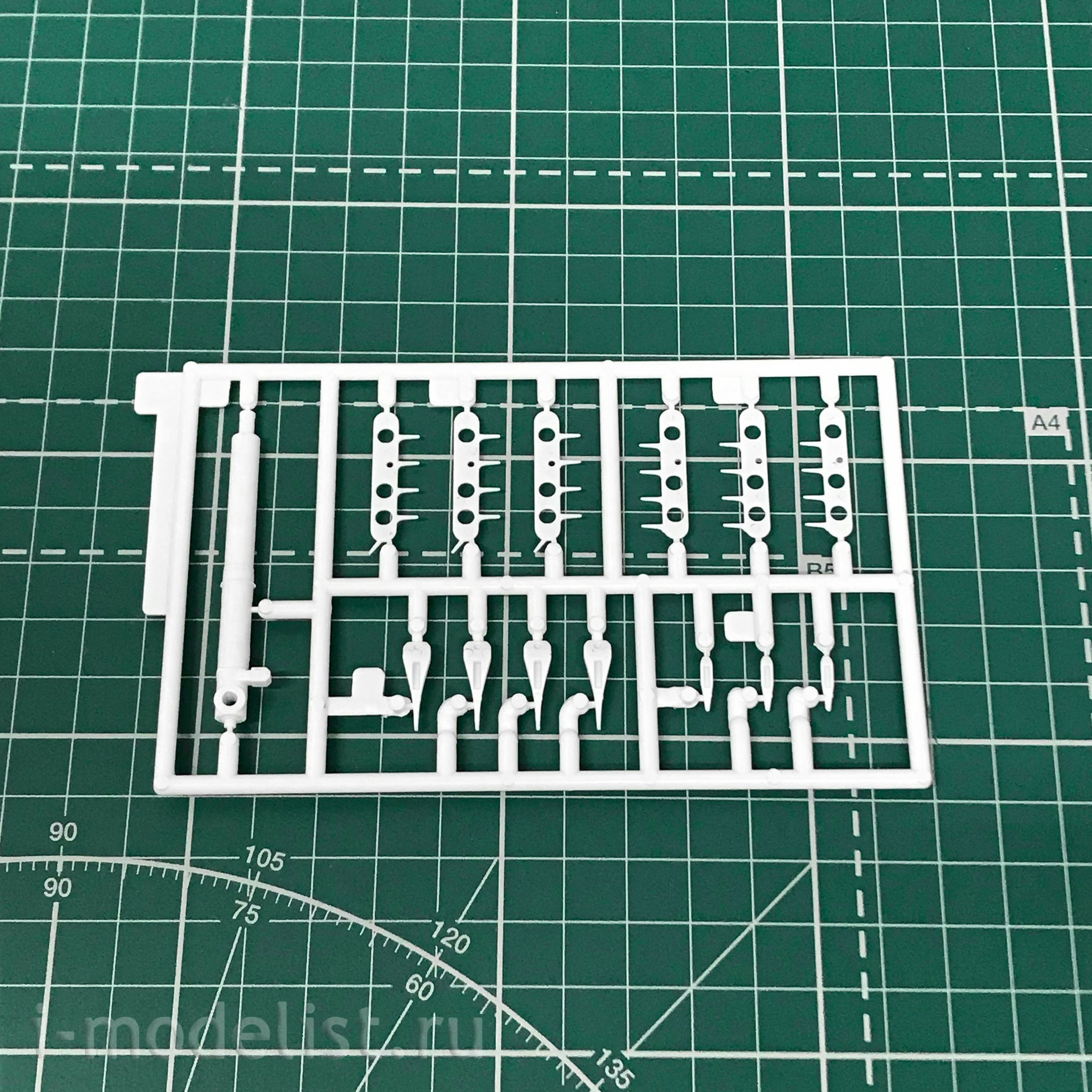 66007 Hasegawa 1/35 rice Harvester, crawler Yanmar YH6115