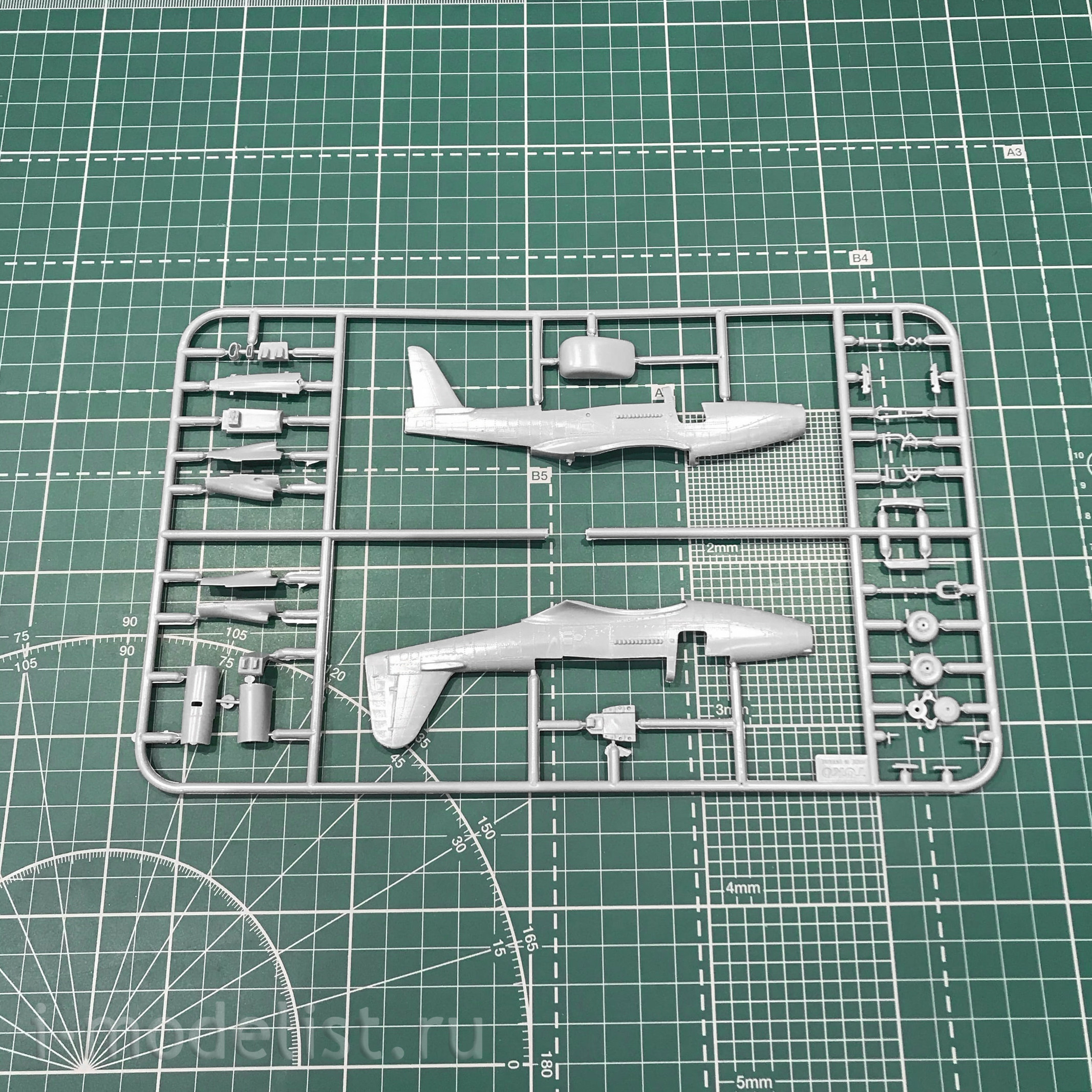 72141 Orient Express 1/72 Fighter P-63S Kingcobra 