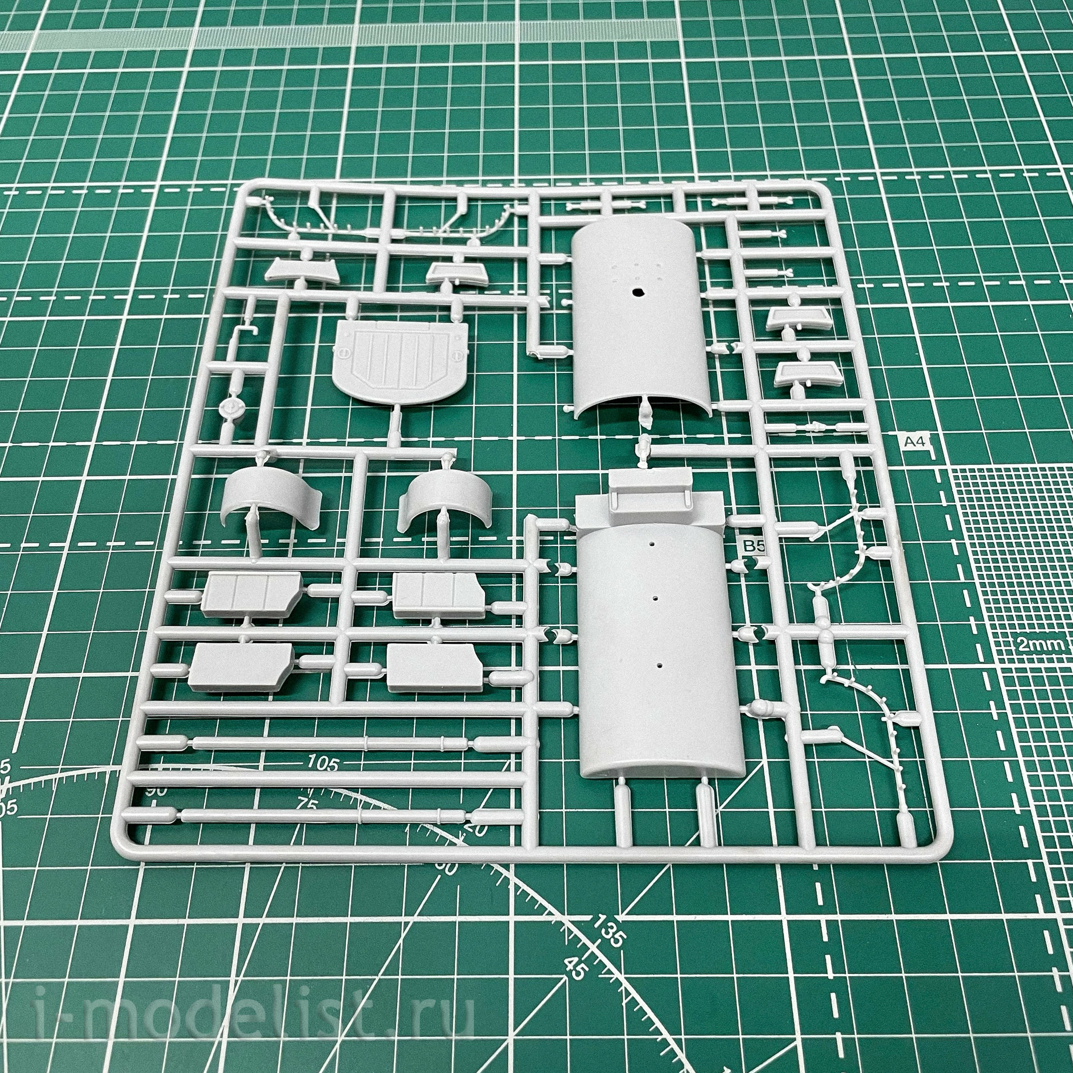 GM72-03 GarbuzModels 1/72 Tanker TZ-200