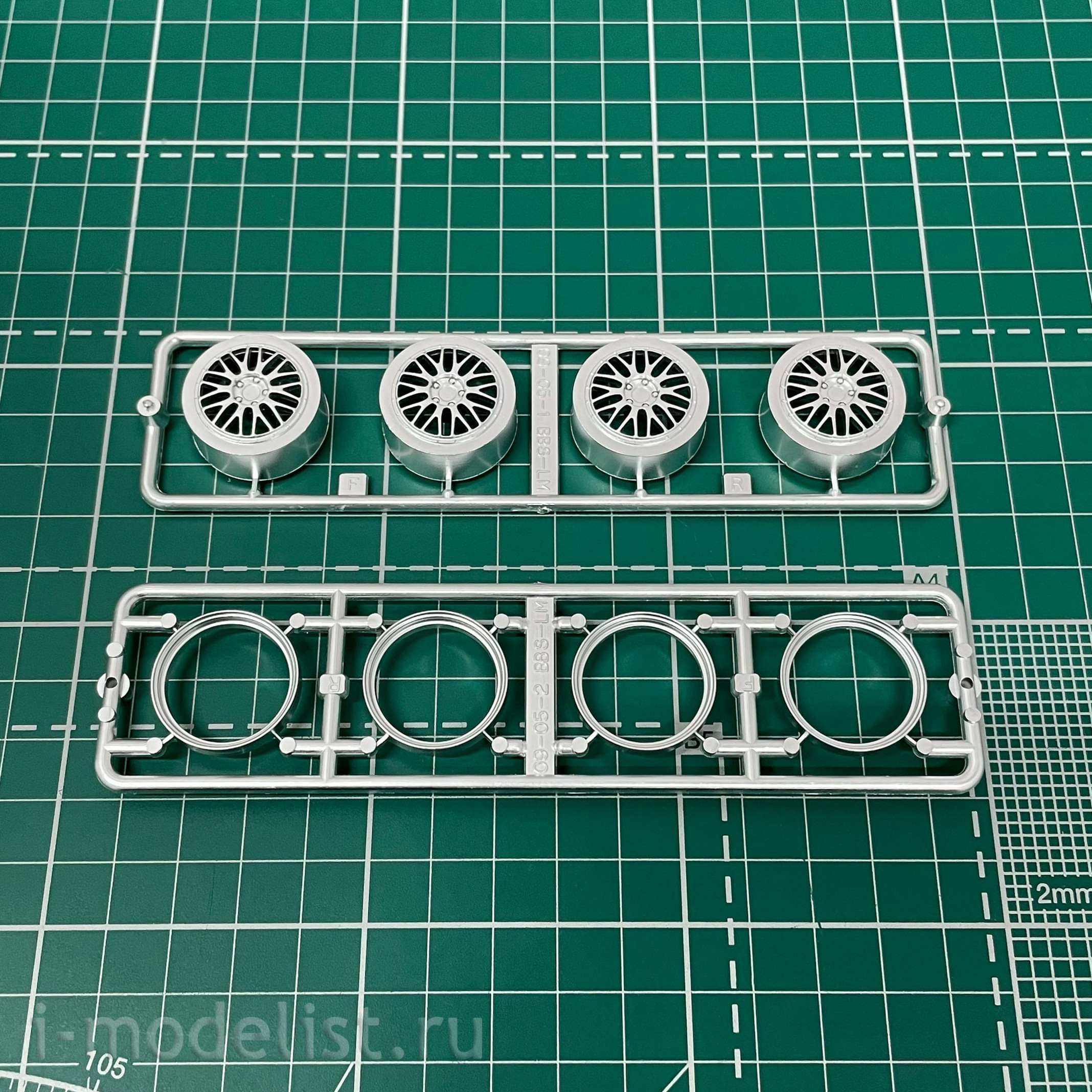 05275 Aoshima 1/24 Wheel Set Felgi BBS Type LM 20 Inch