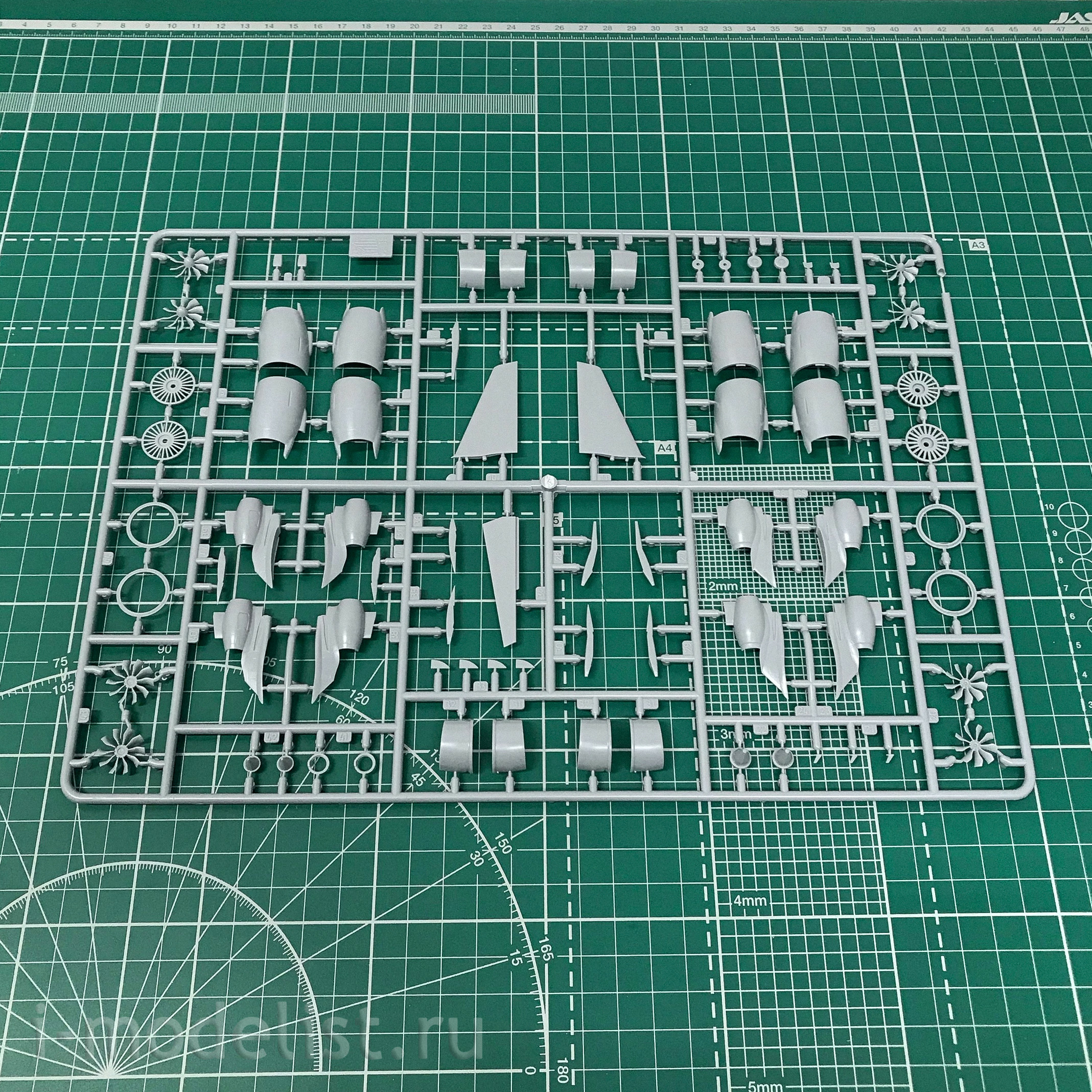 7037 Zvezda 1/144 Airbus a320neo Passenger airliner