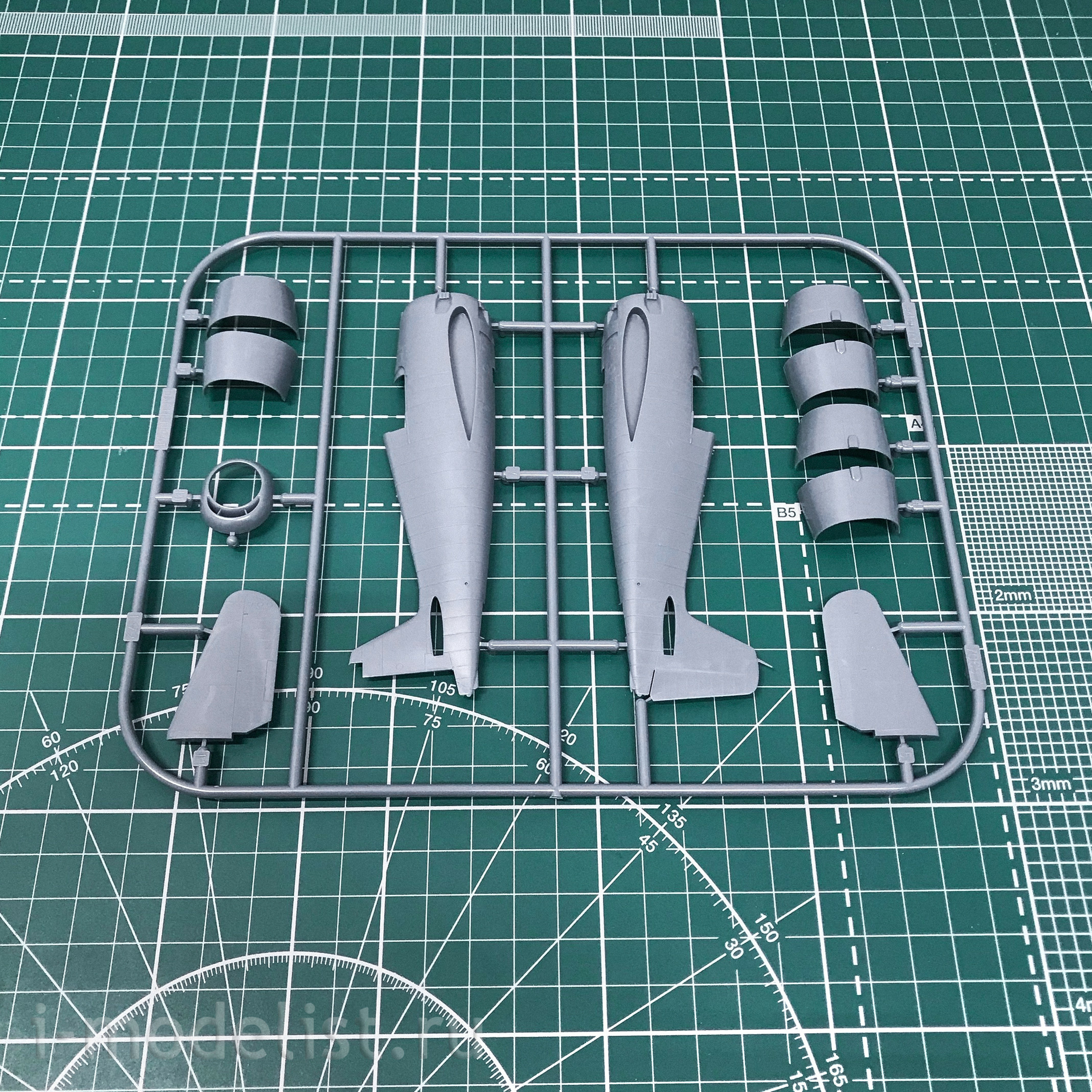 7434 Edward 1/72 F6F-5N Nightfighter