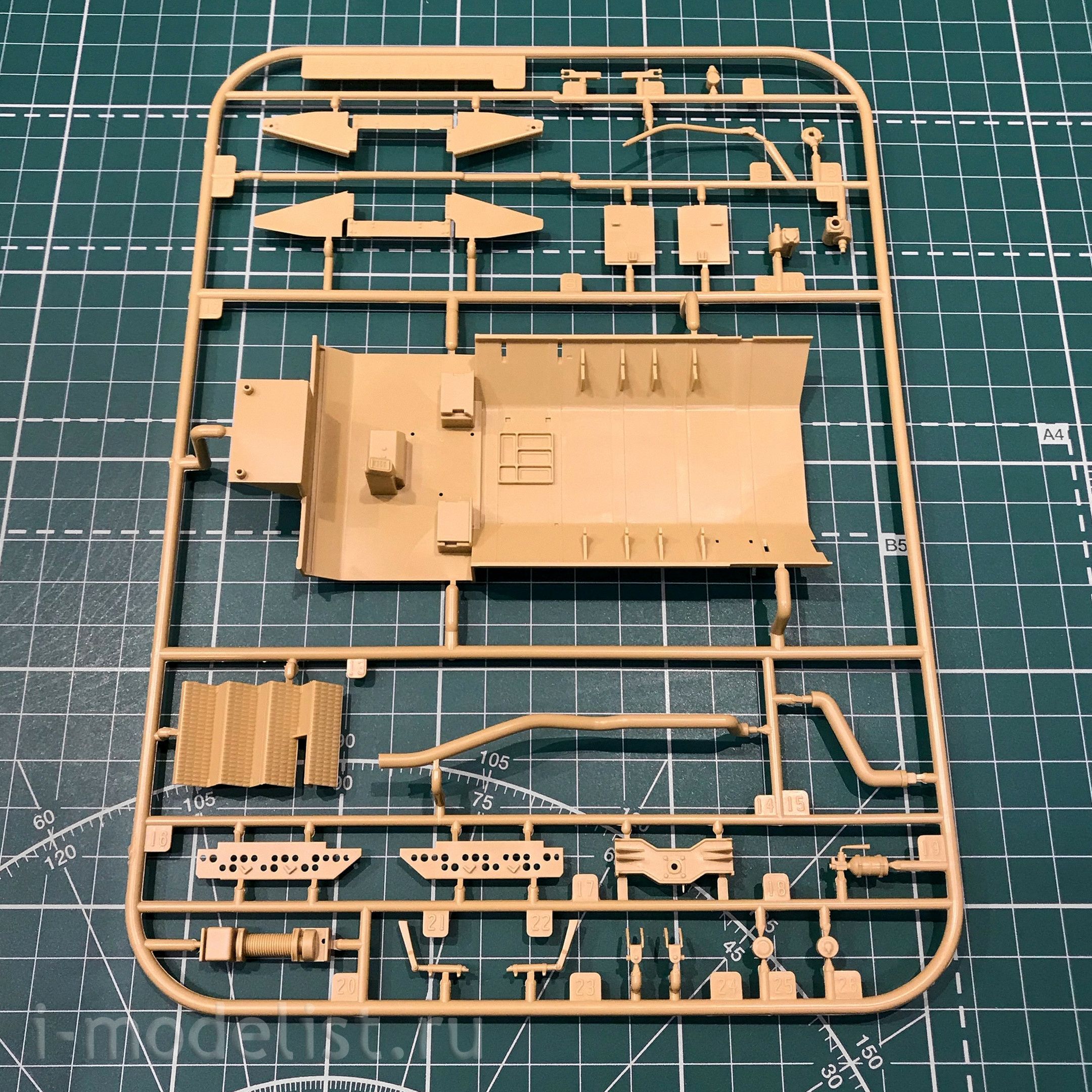 PH35044 Panda 1/35 M1235 MAXXPRO Dash with SPARK II Mine Roller