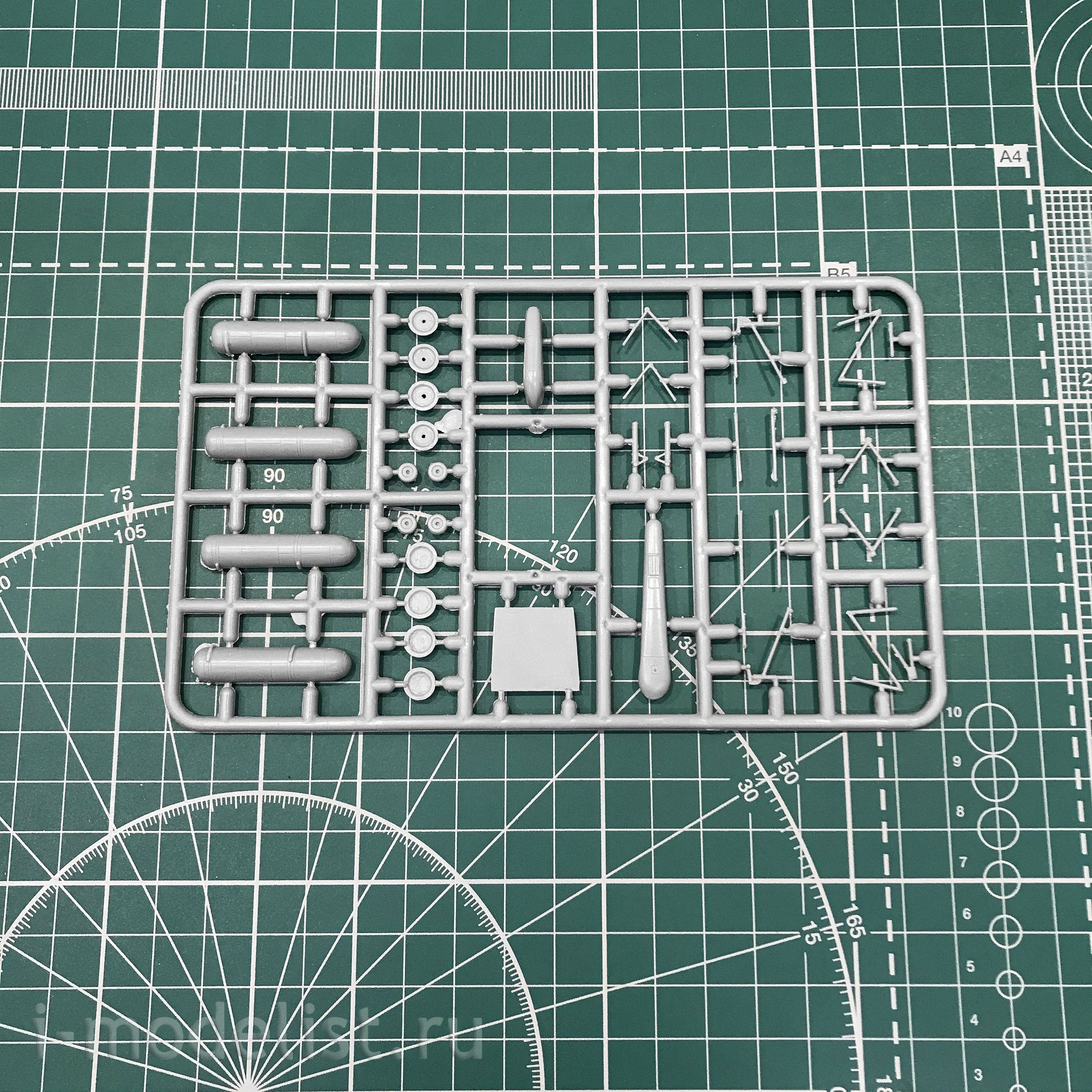 14510 Orient Express 1/144 Transport helicopter 