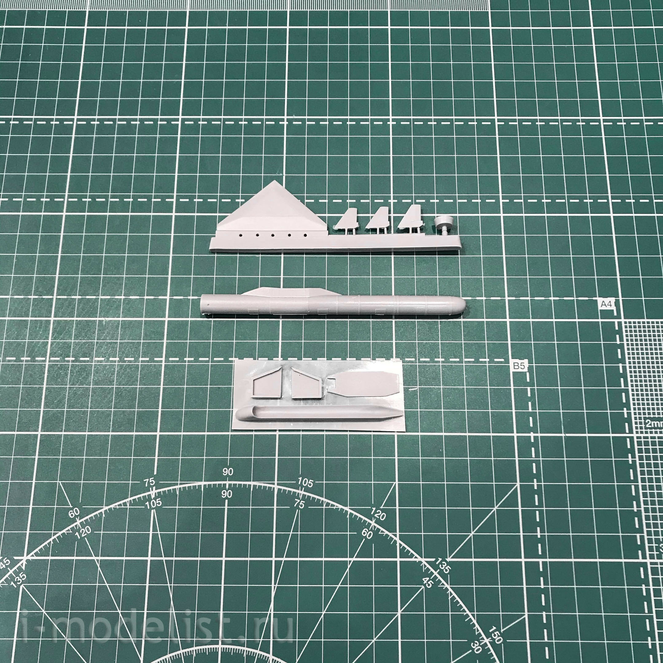 144137 Orient Express 1/144 Passenger airliner L-1011-200 Tristar Zvezdagazer&Pegasus XLrocket