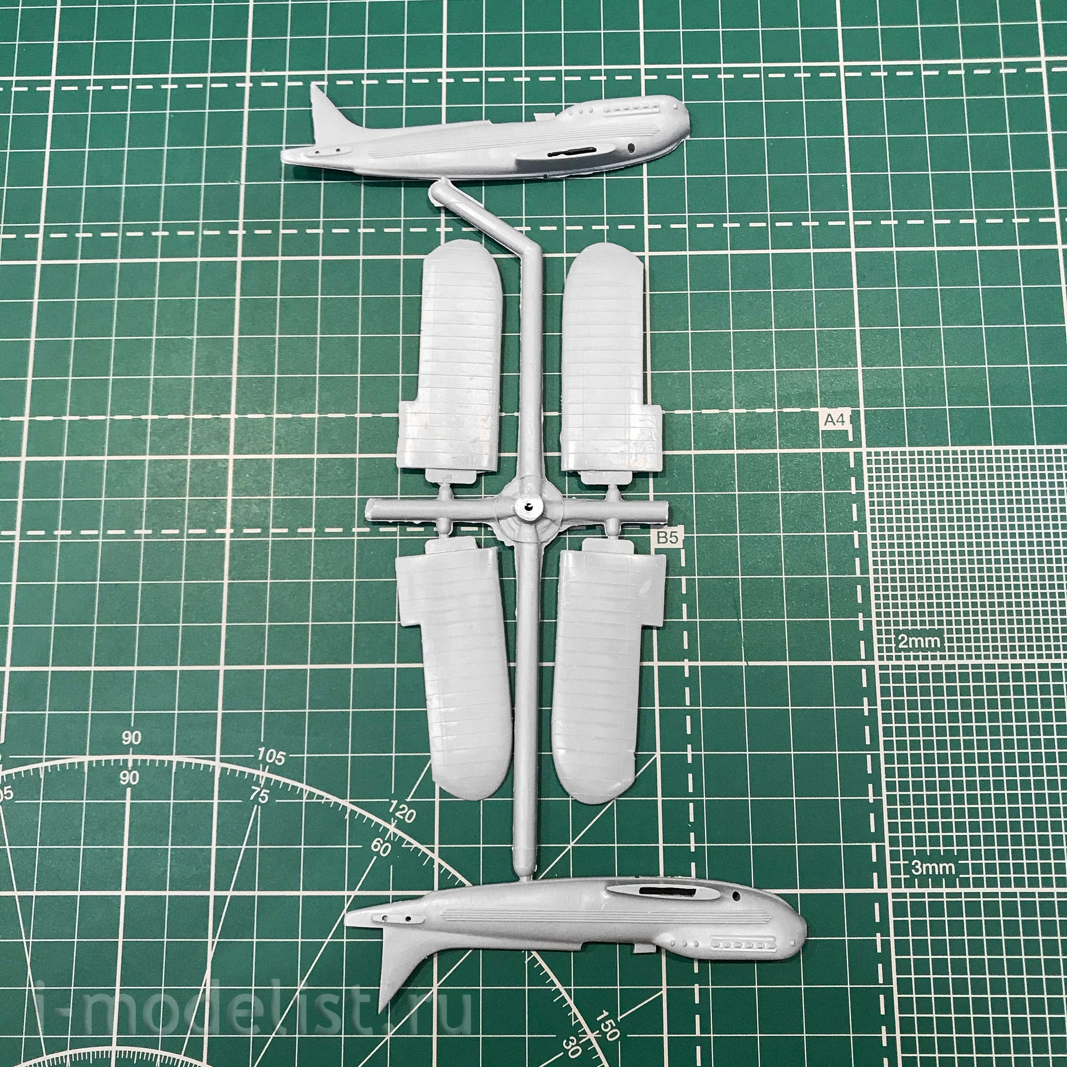 72257 1/72 Eastern Express Racing hydroplane, S-6B