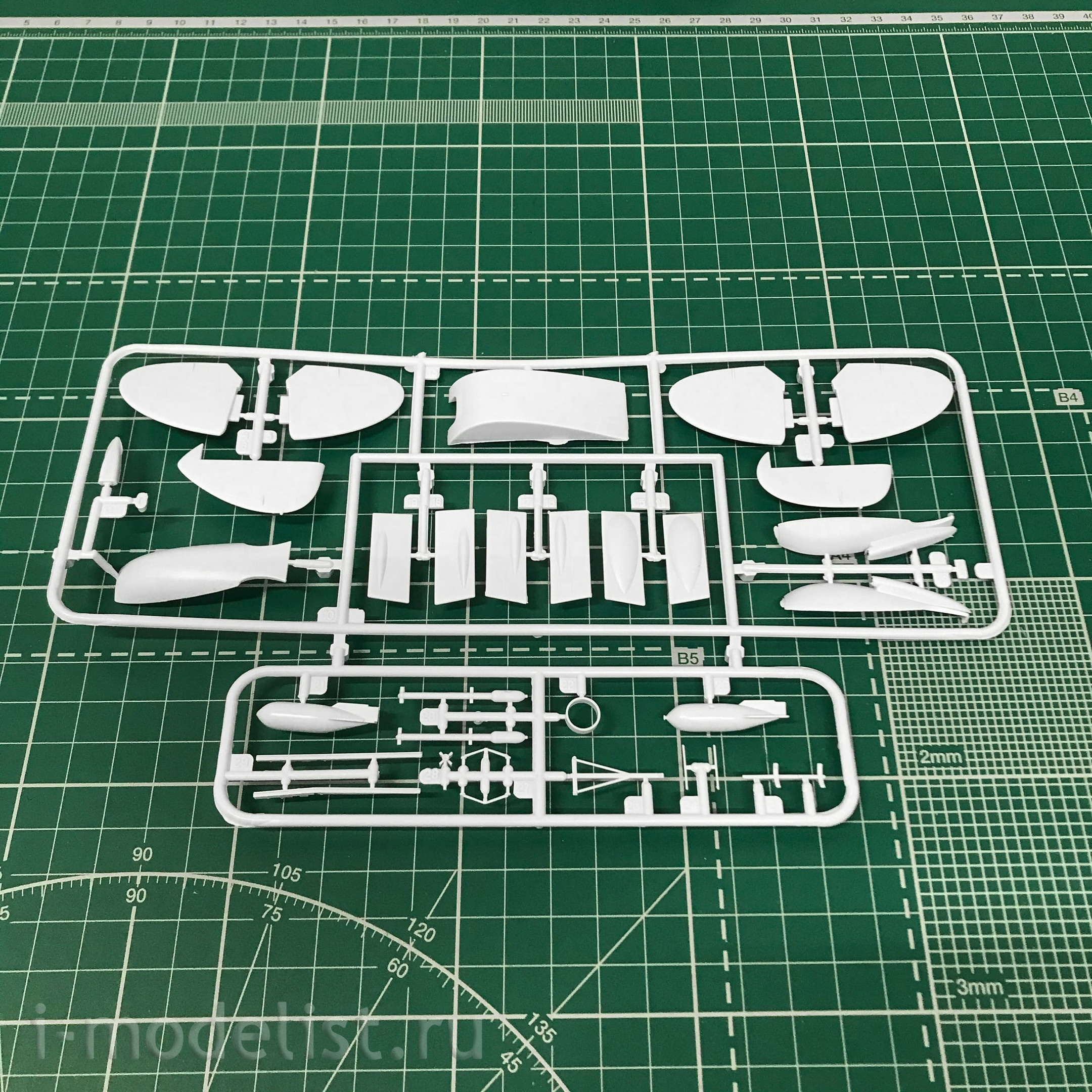 48008 ARK-models 1/48 British Supermarine fighter 
