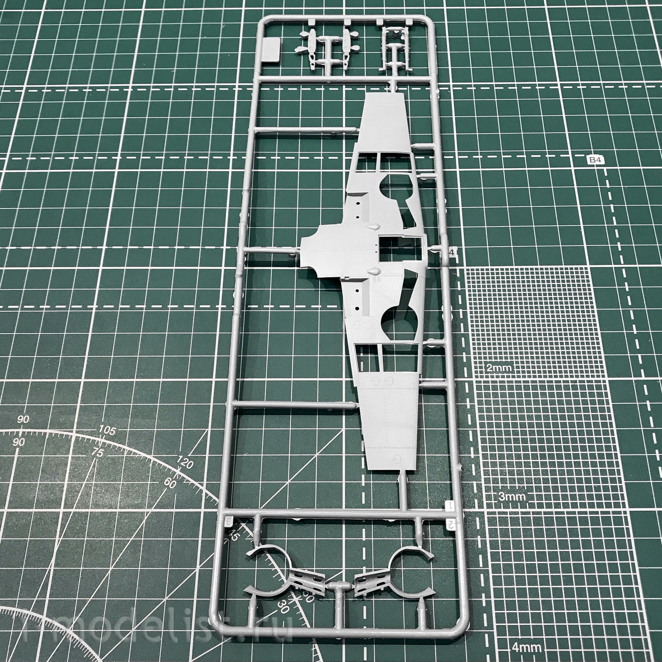 4802 Zvezda 1/48 German fighter 