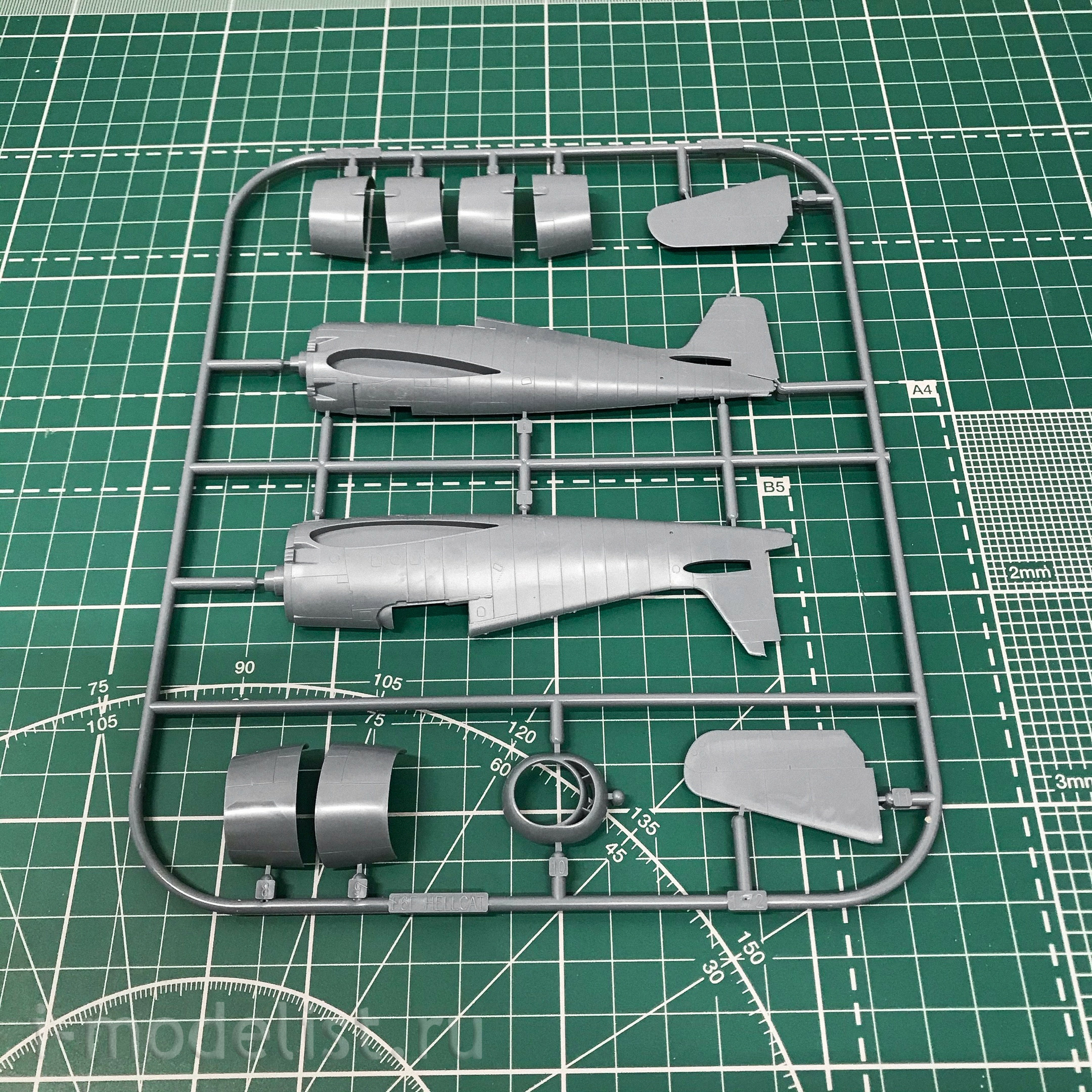 7437 Edward 1/72 Hellcat Mk. I