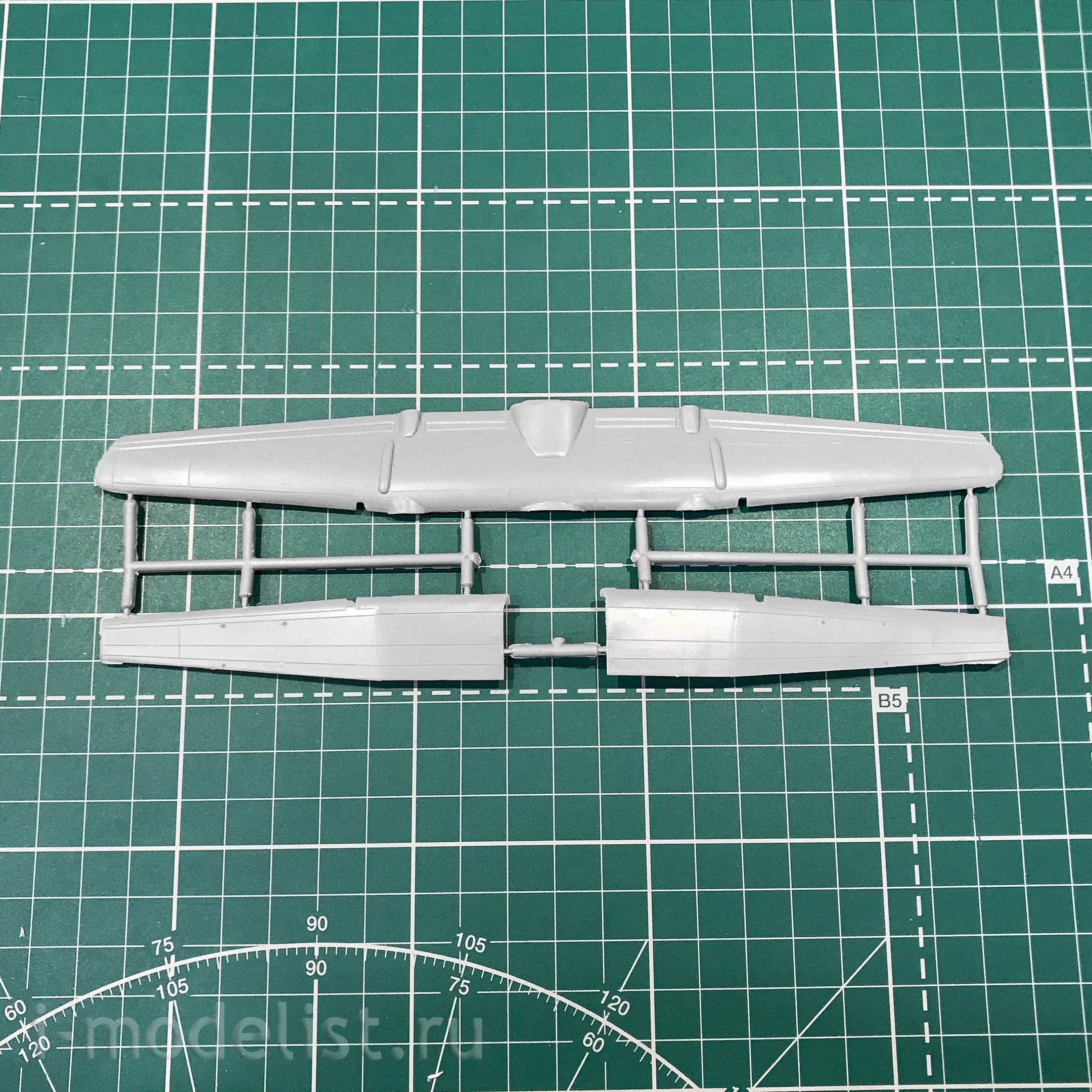 1409 Amodel 1/144 C-8A 