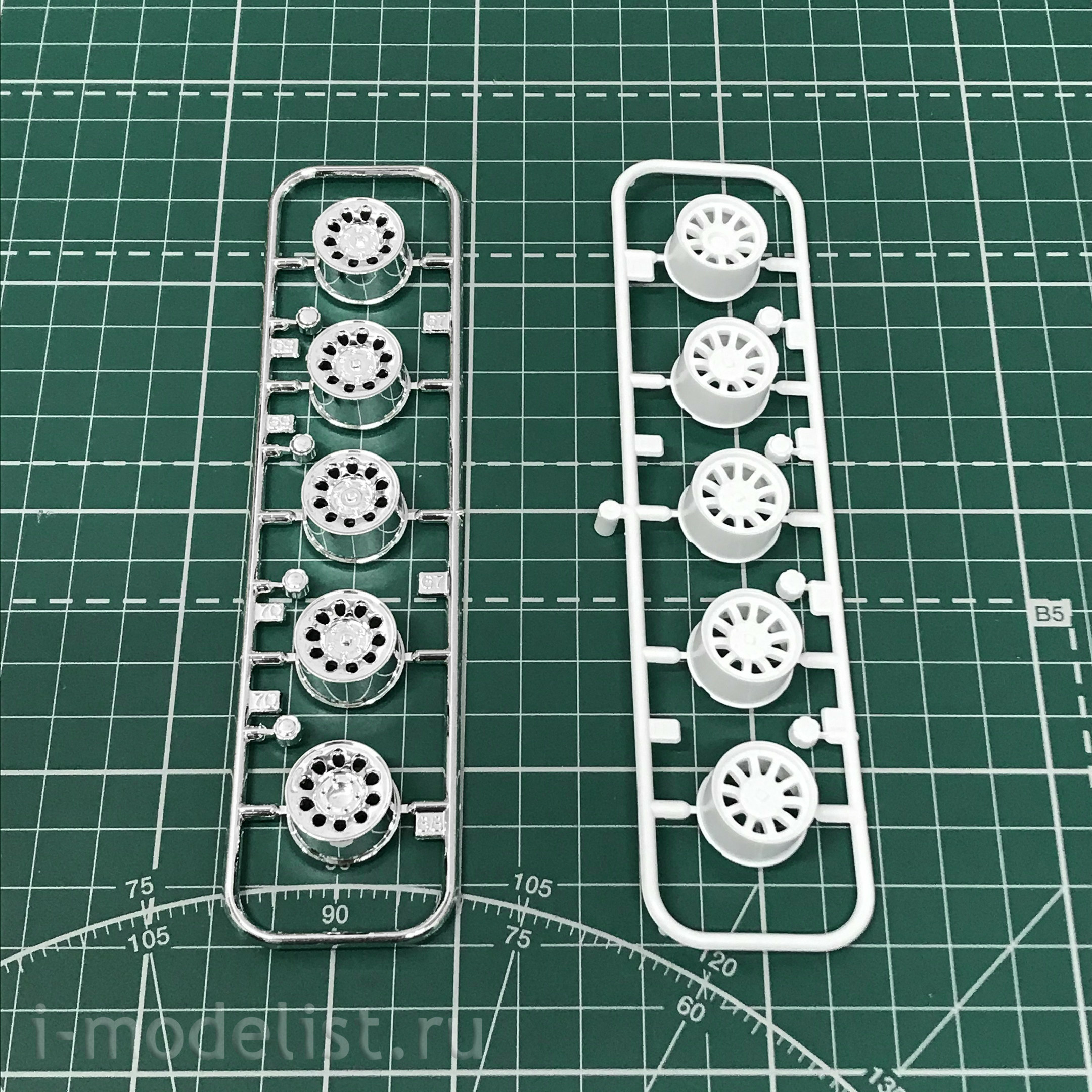 06139 Aoshima 1/24 Mitsubishi Delica Zvezda Wagon91