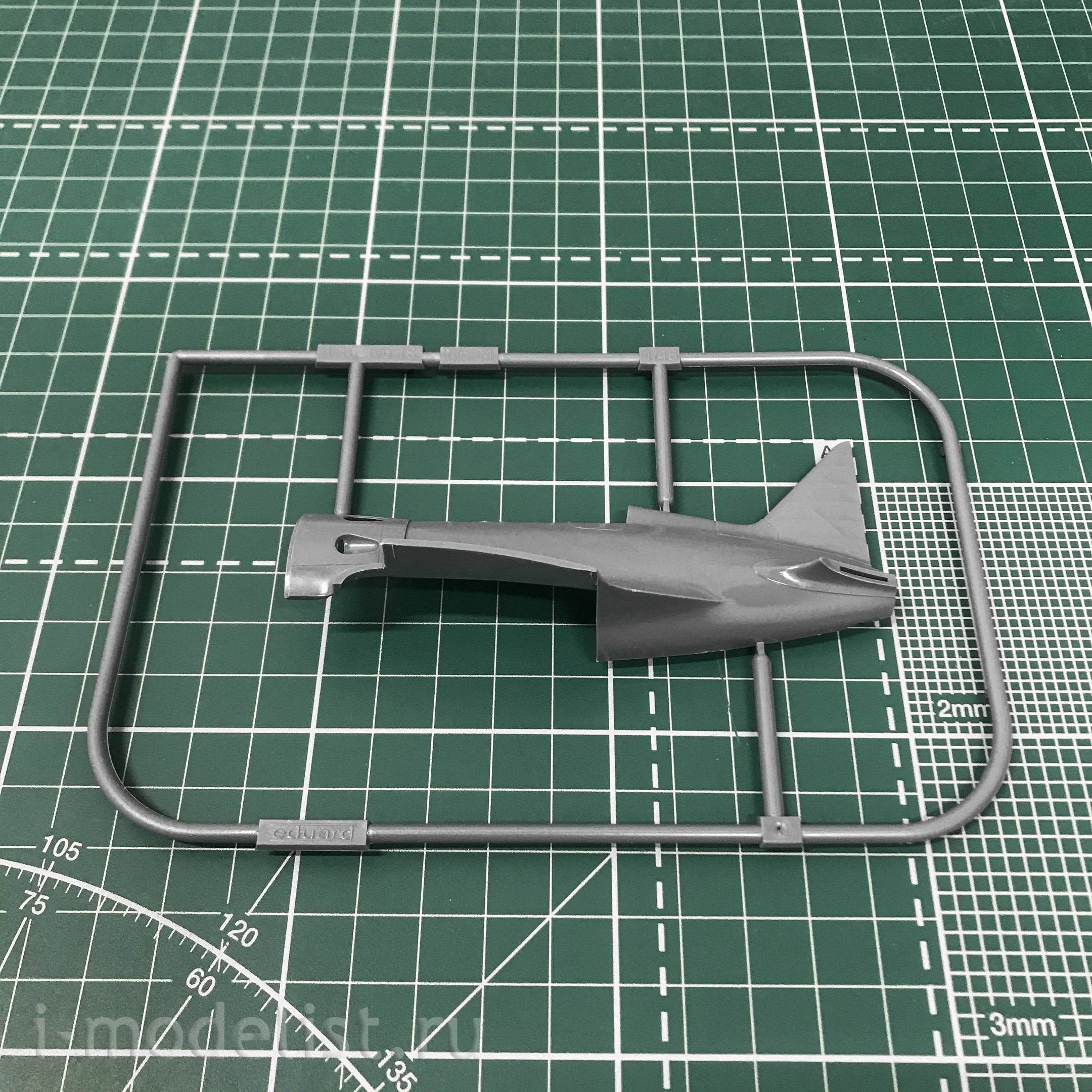 8465 Edward 1/48 I-16 Type 18