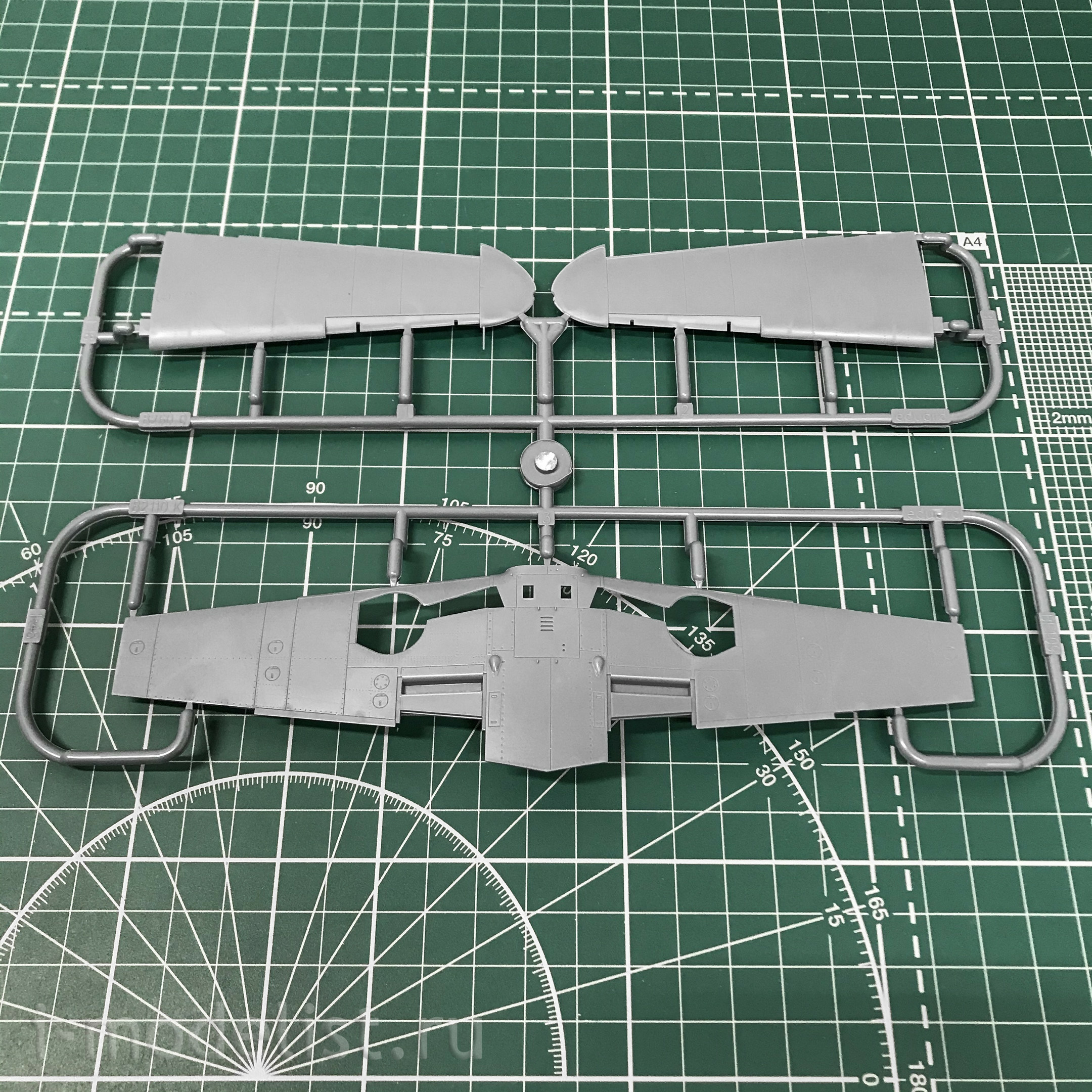 82115 Edward 1/48 Bf 109F-2