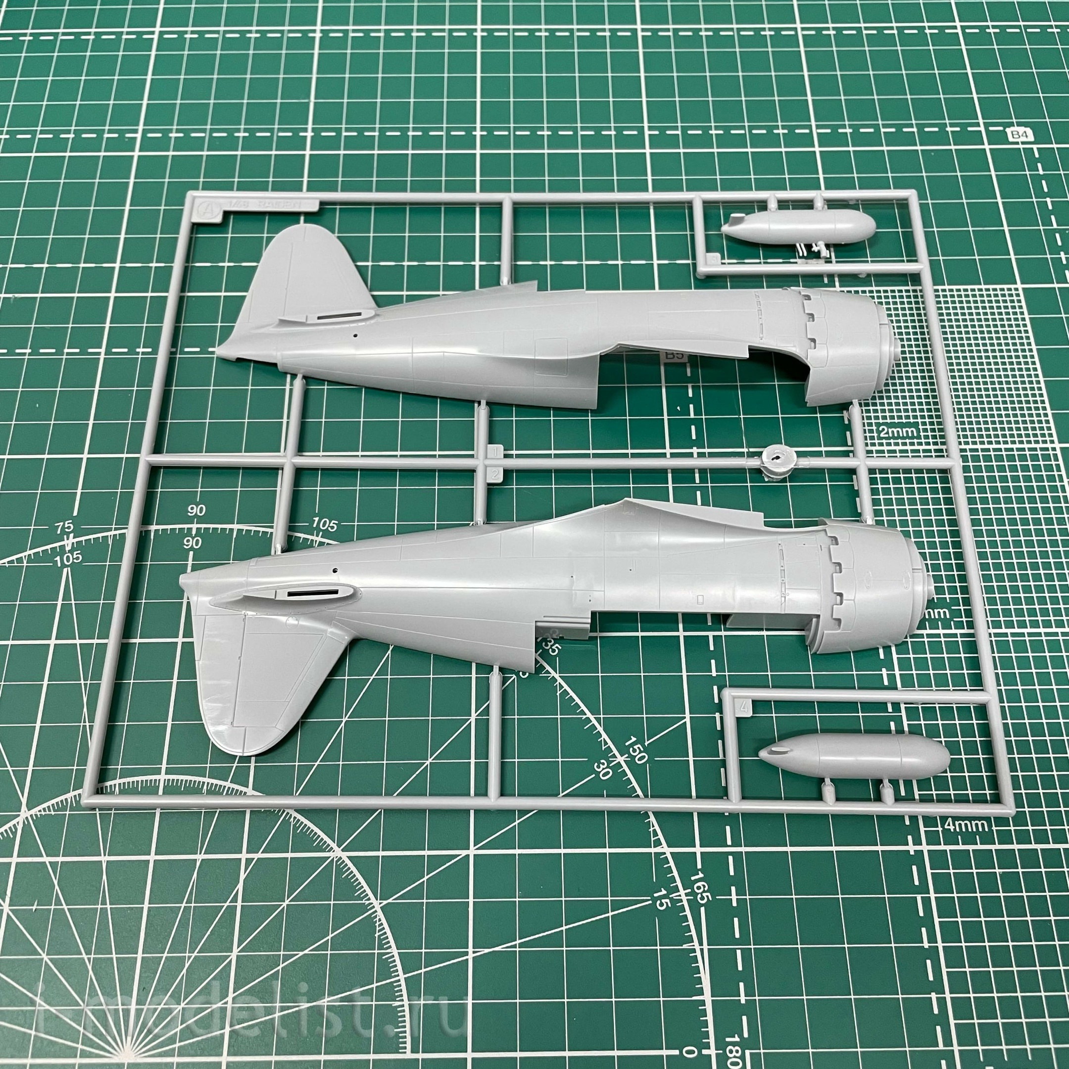 09145 Hasegawa 1/48 Mitsubishi J2M3 Raiden (Jack) Type21 Aircraft