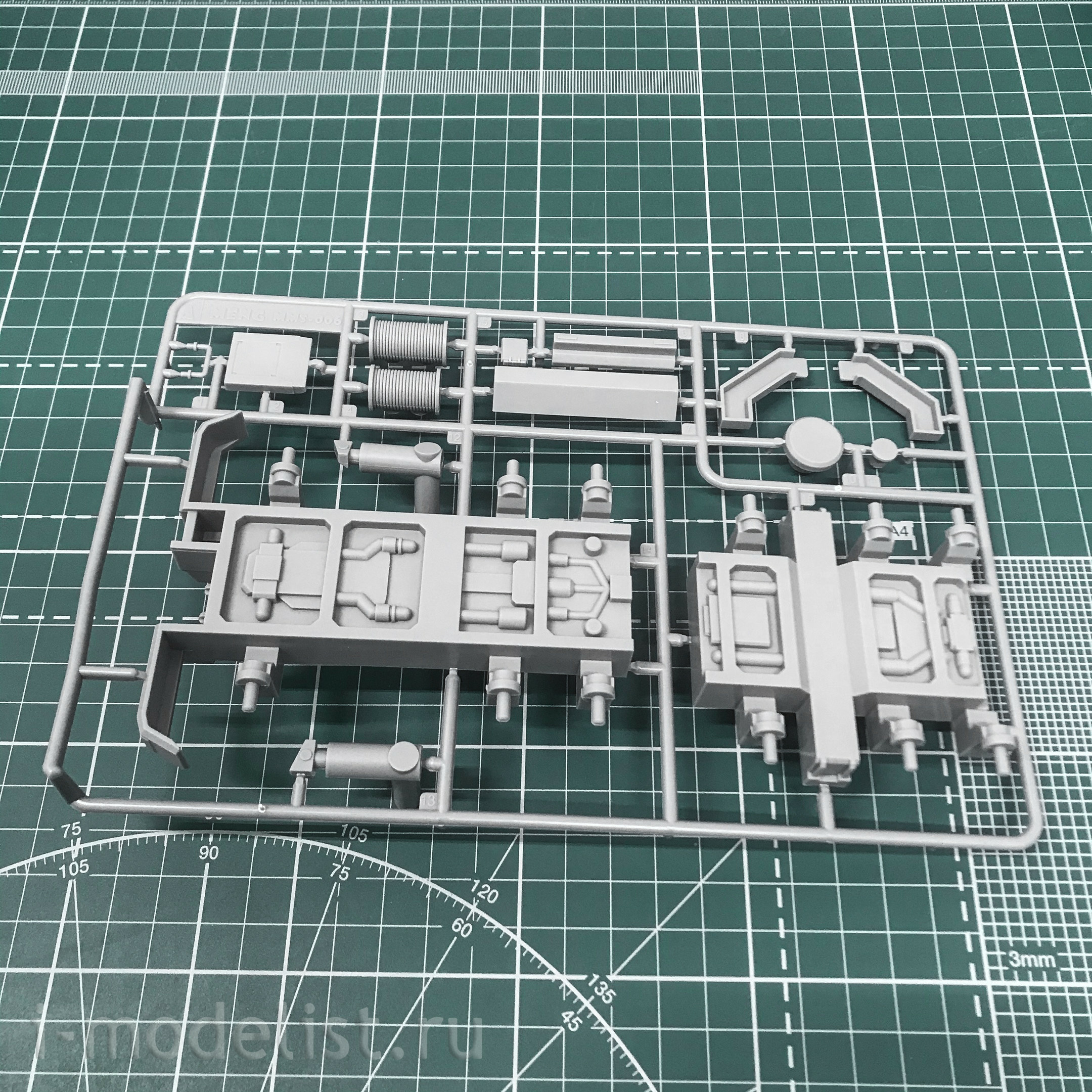 MMS-006 Meng CN373 Cargo Truck - Iron Ore Truck