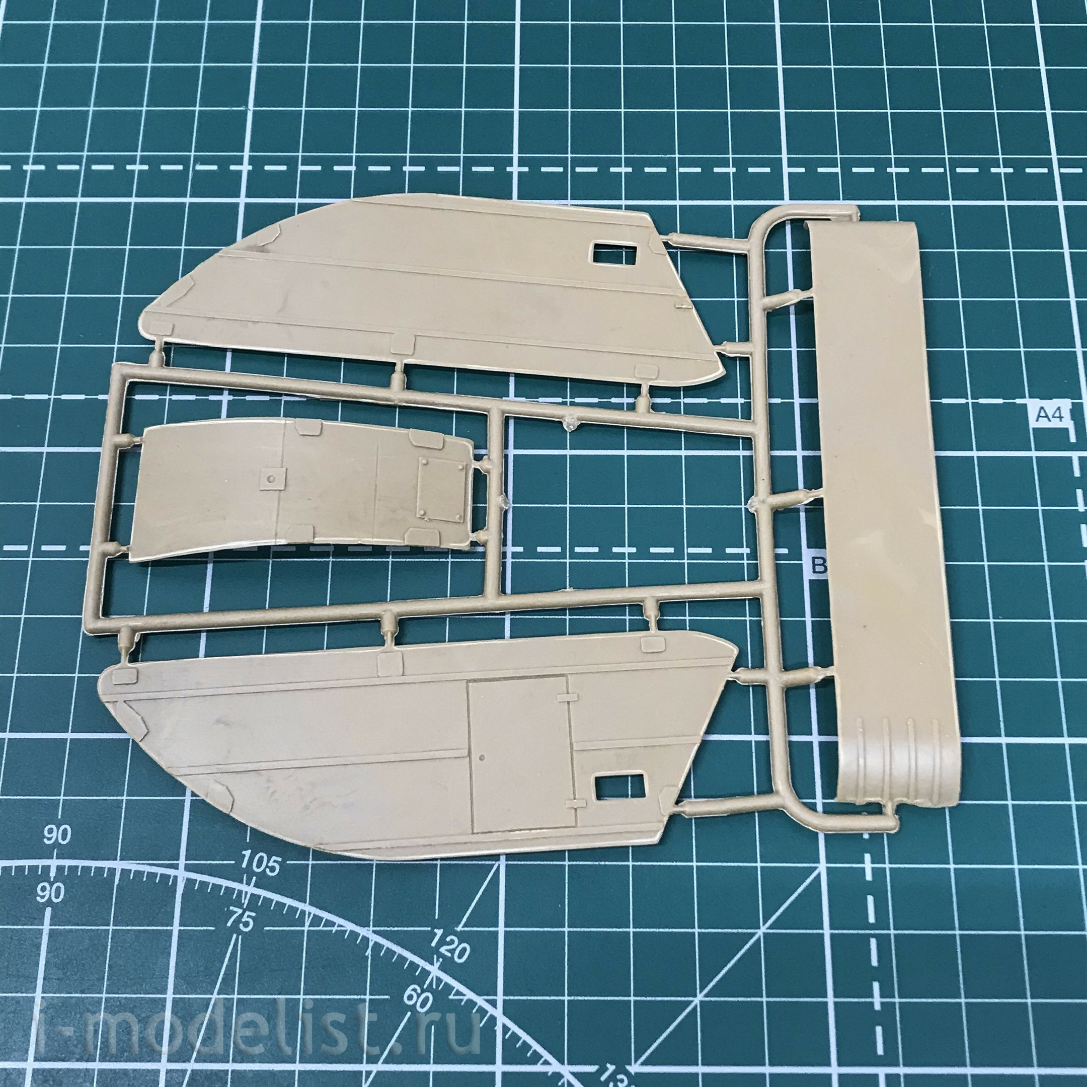 35303 AMG 1/35 Soviet NKL-26 wheeled aerial vehicles