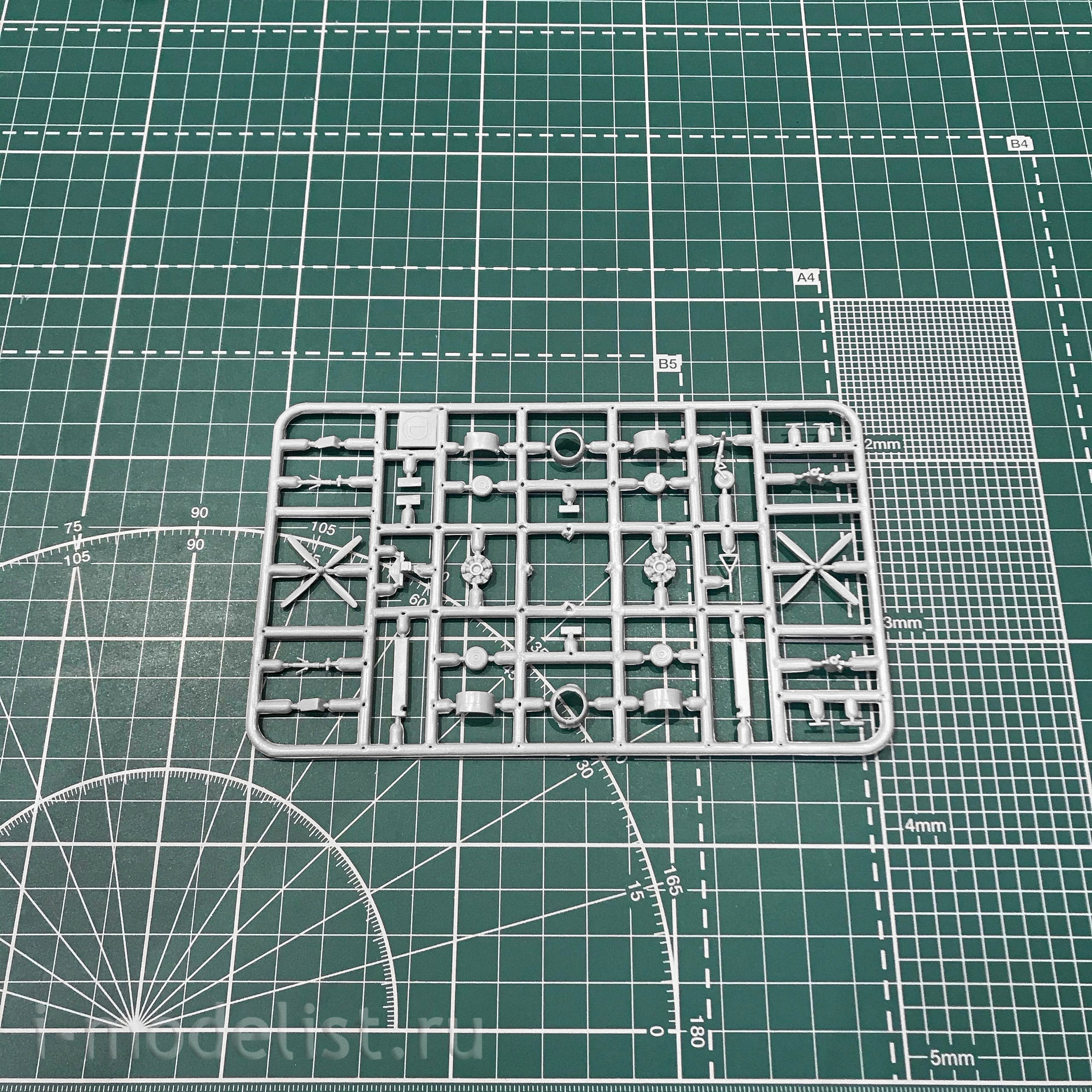 14474 Orient Express 1/144 Passenger aircraft Il-14M