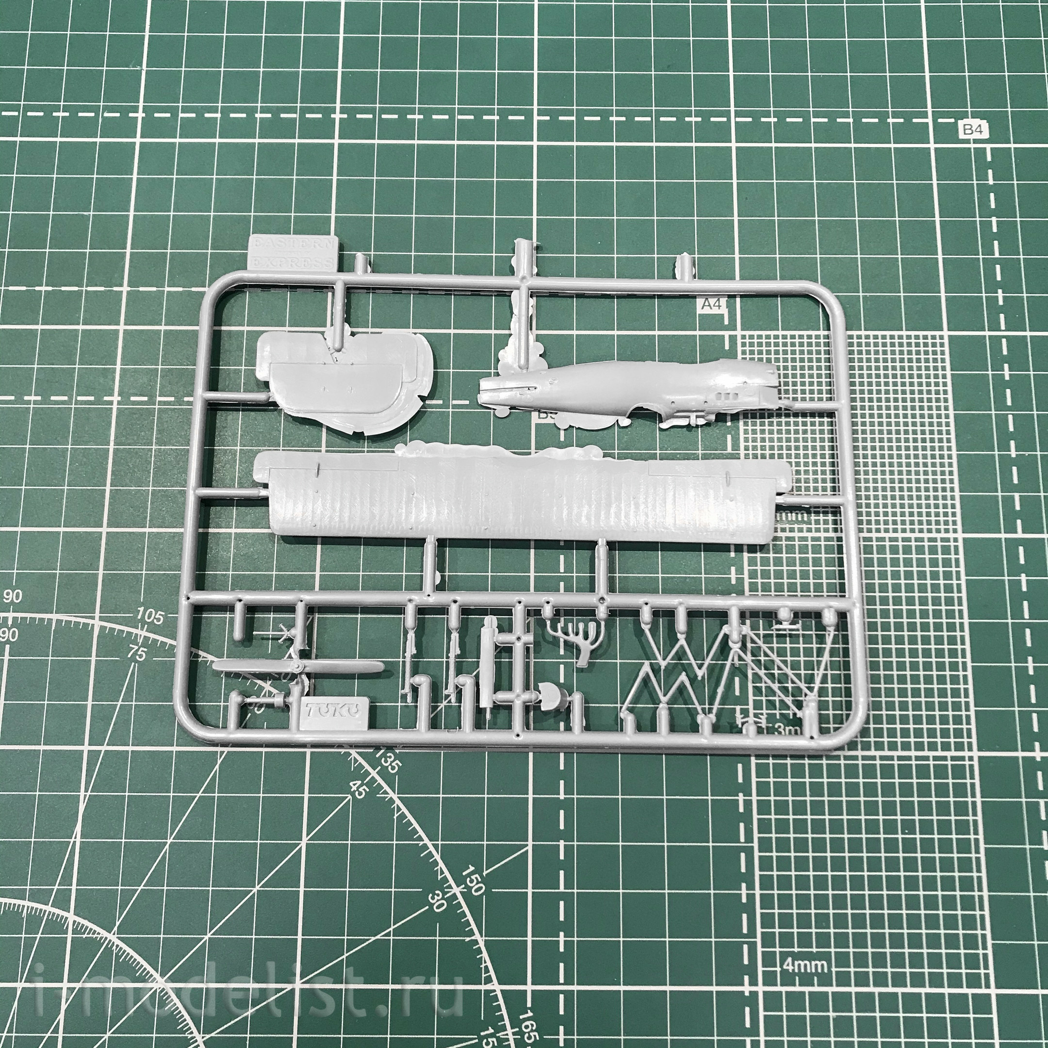 72153, Eastern Express 1/72 Fighter Pfalz DXII
