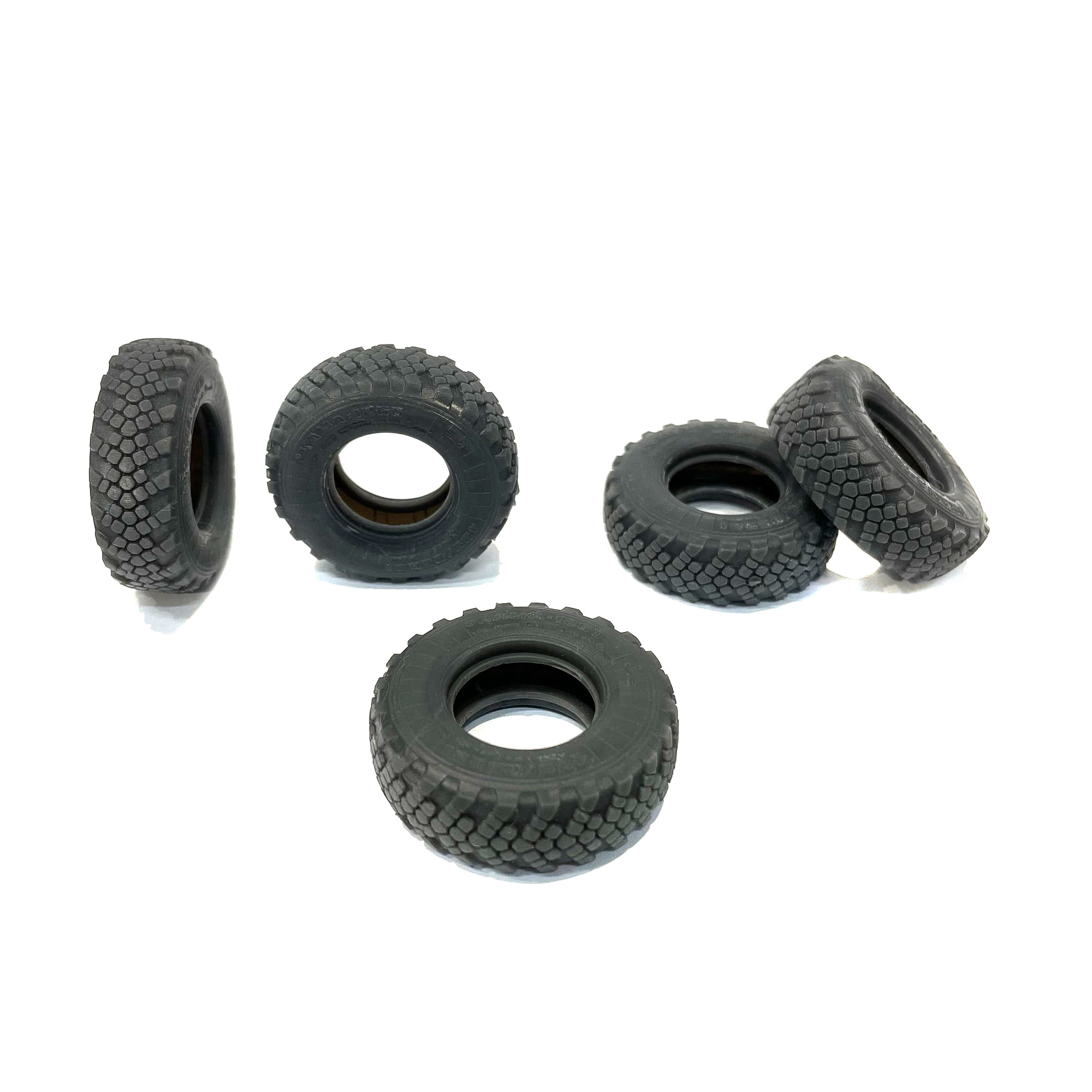 IM35017 Imodelist 1/35 Tires without wheels for K-4350. Option C (heavy load) plus spare wheel standard (round)