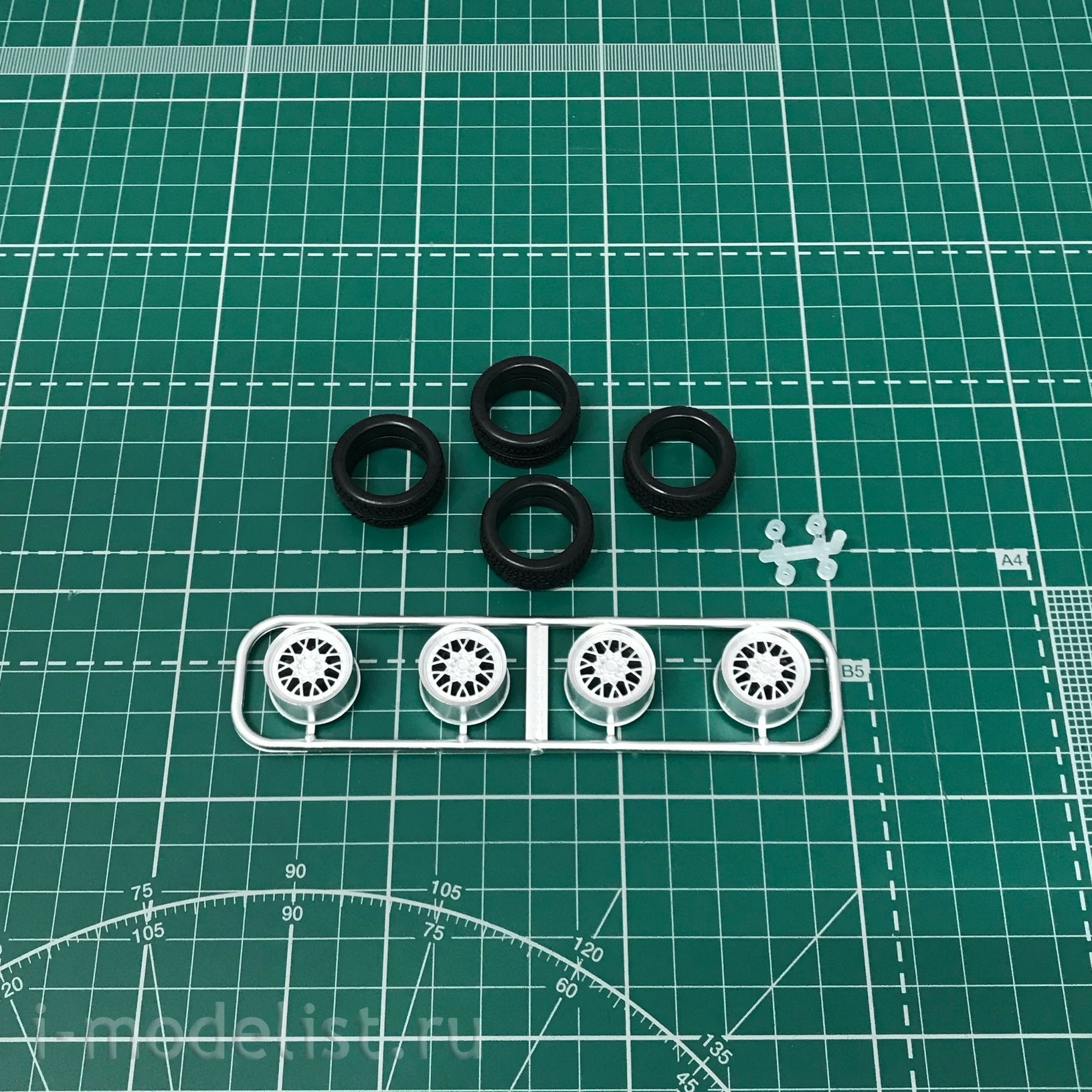 05241 Aoshima 1/24 BBS Type RSII 17 Inch The Tuned Parts No.Two