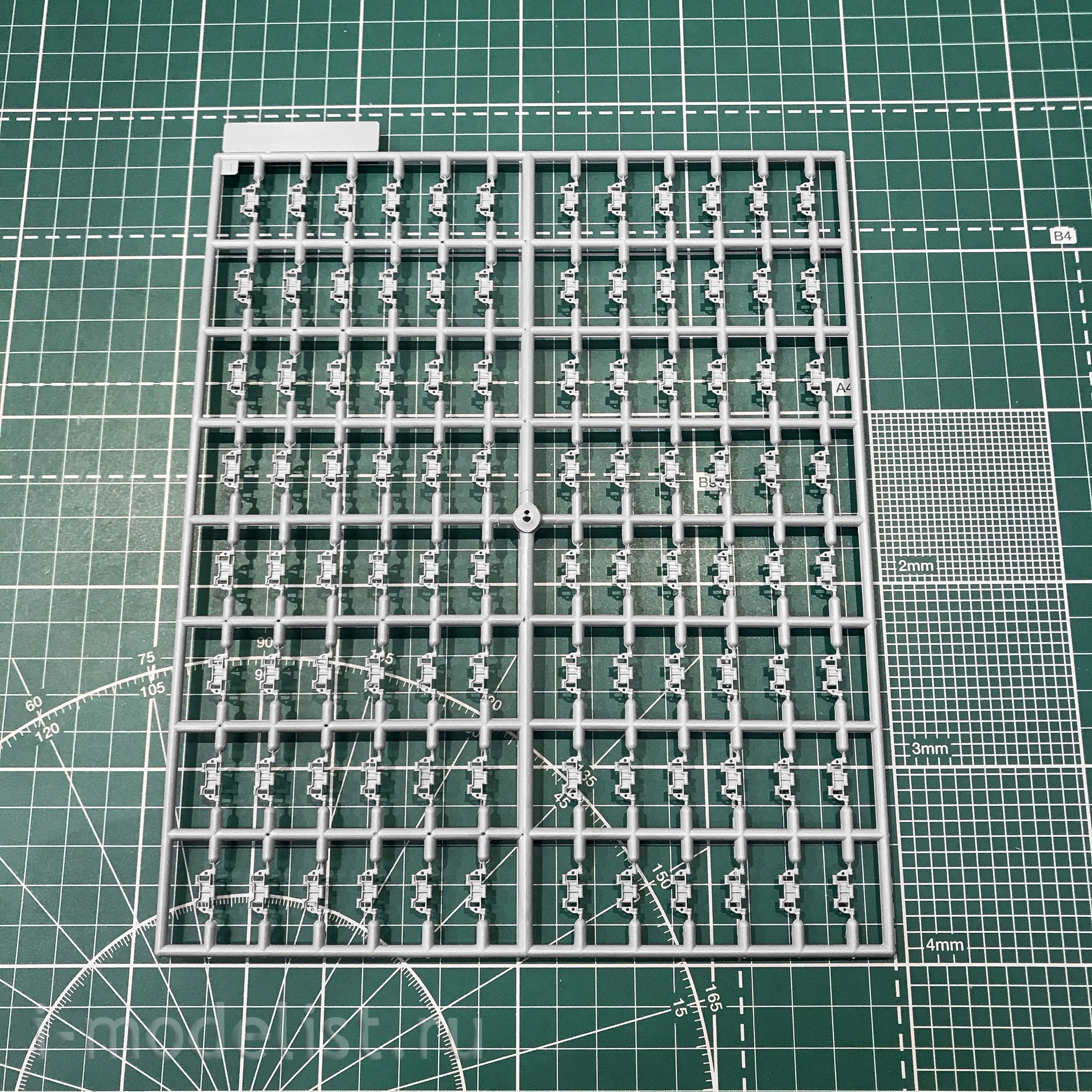3635 Zvezda 1/35 Soviet ZSU-23-4M Shilka