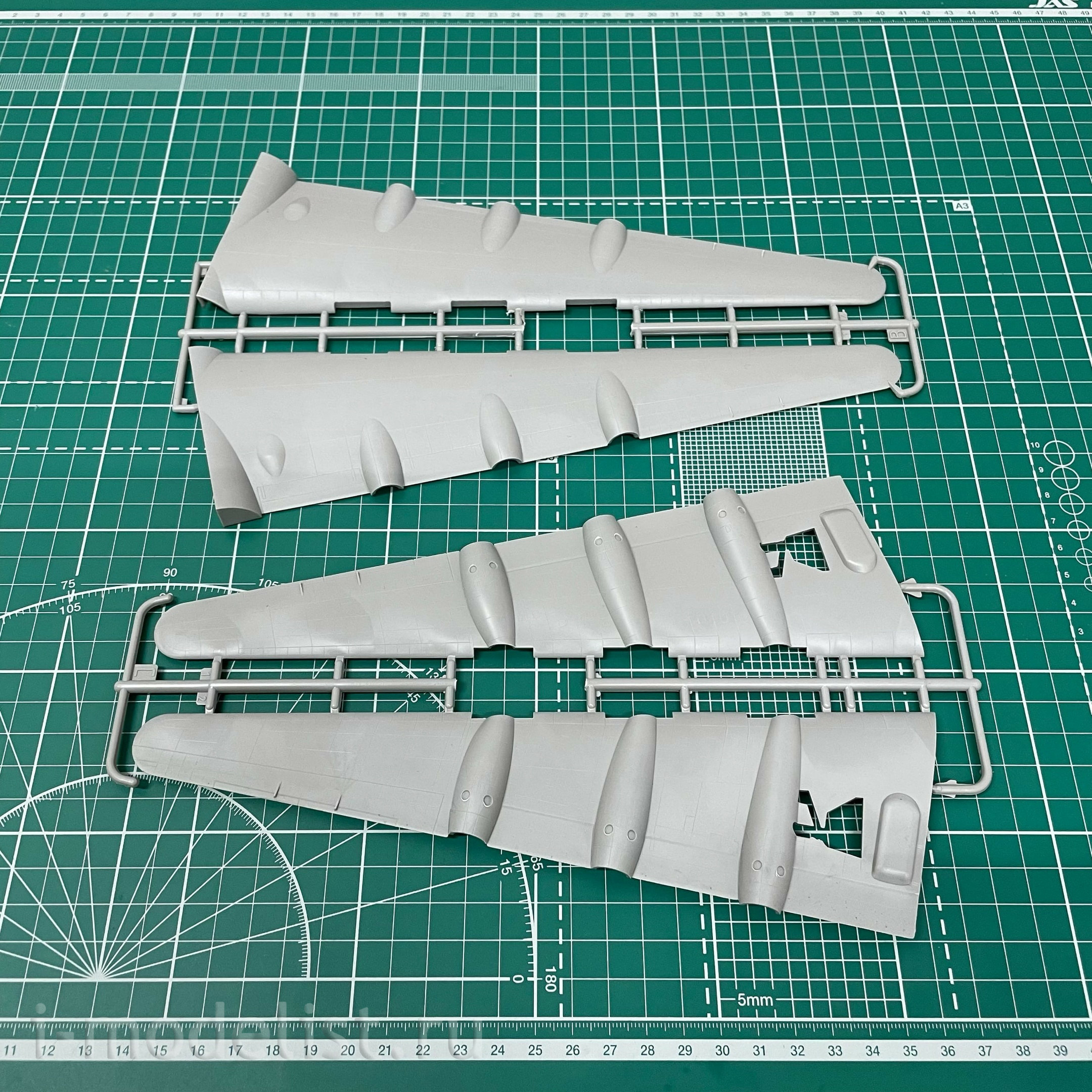 337 Roden 1/144 Convair B-36D Peacemaker Aircraft