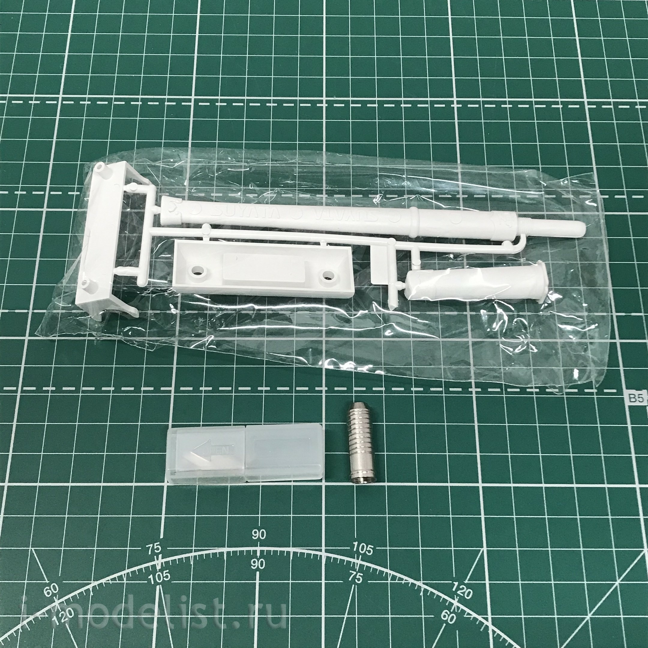 CT-001 Suyata Modeler's Pen Knife - Tang Broadsword (4mm)