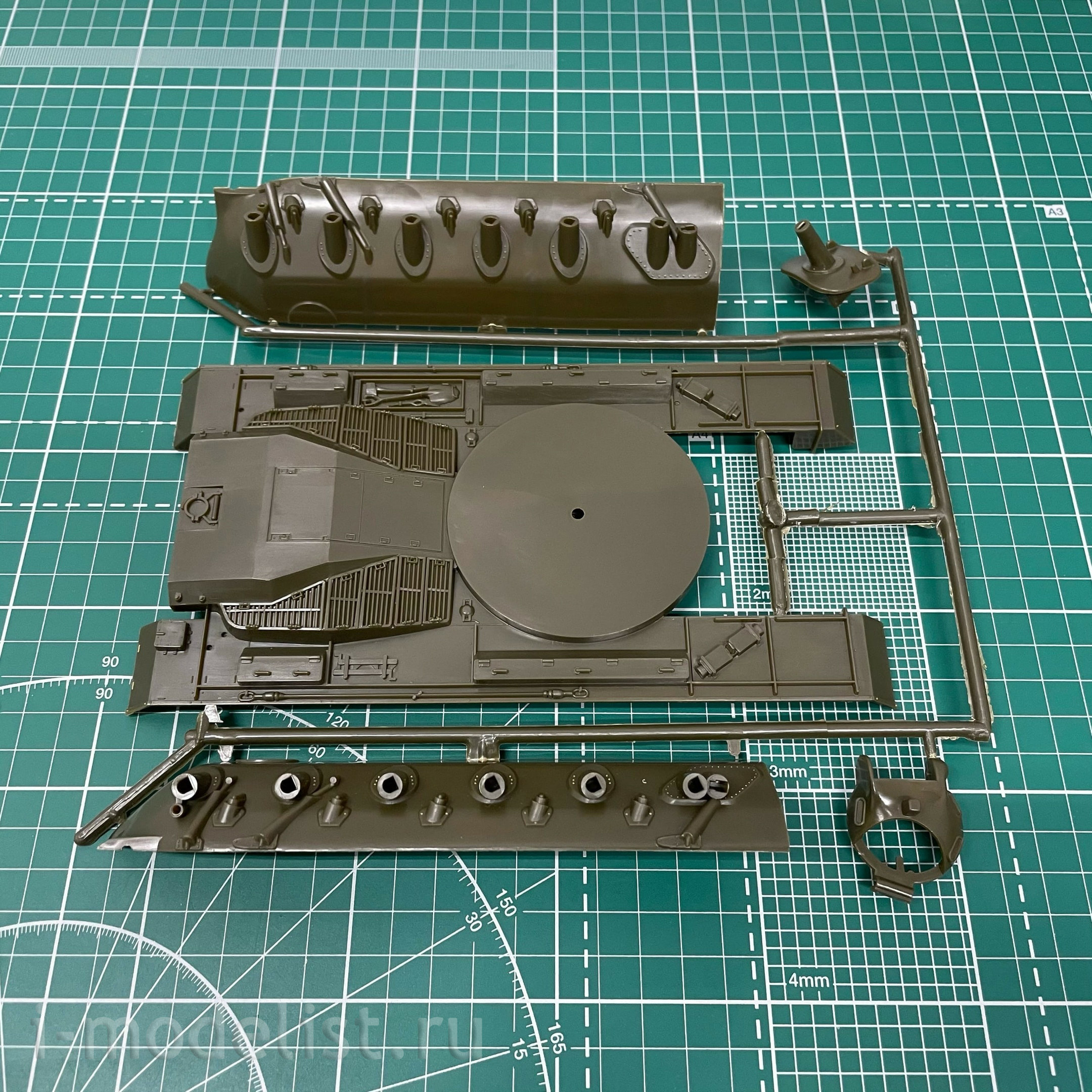17853 Revell 1/35 American medium tank 