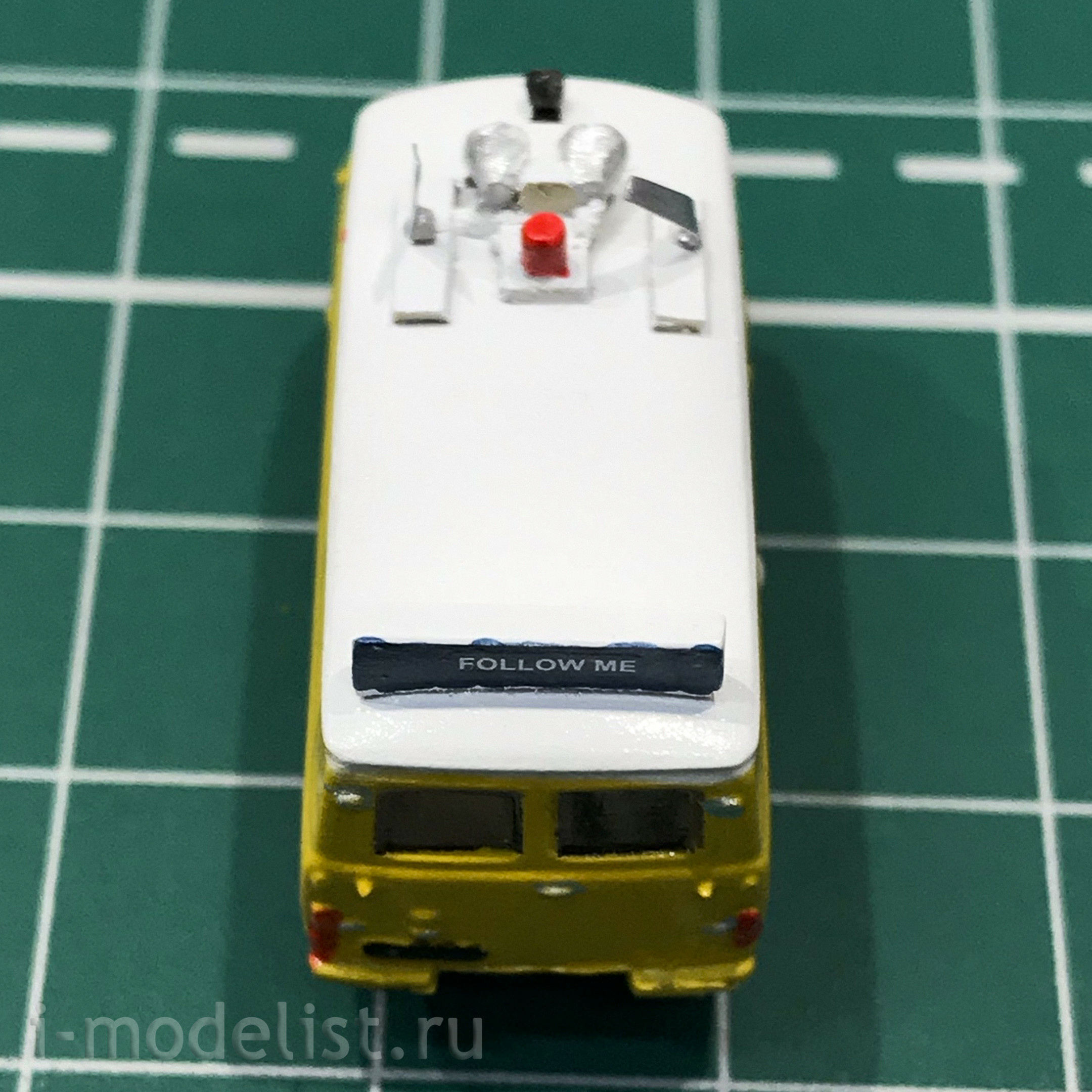 144005 1/144 scales Zebrano UAZ-452
