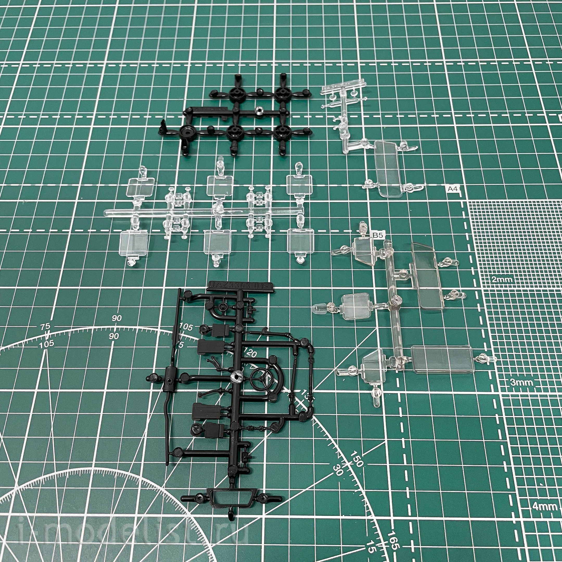 1528AVD AVD Models 1/43 Camper 3303-01