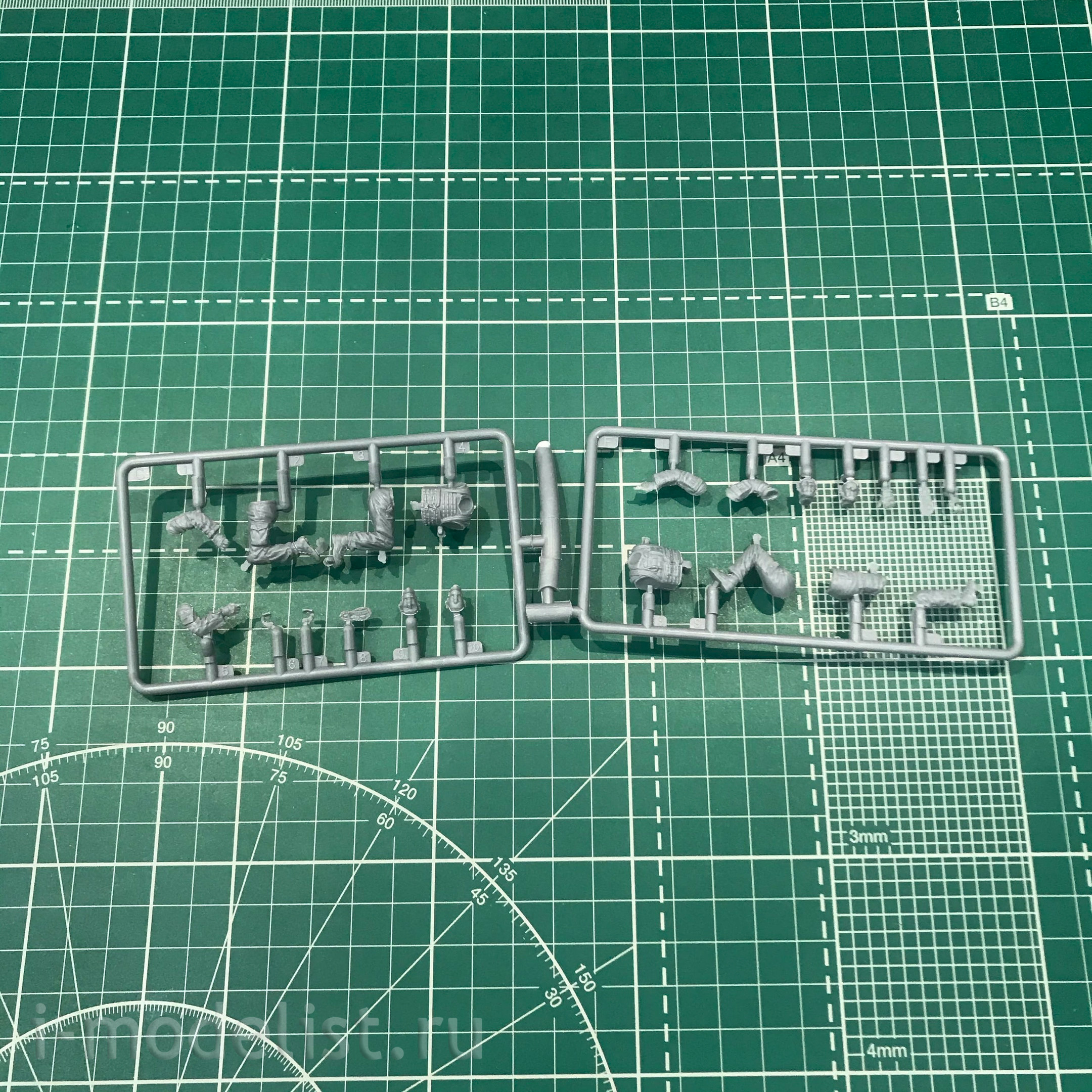 35GM0015 Gecko Models 1/35 British Infantry in Combat Circa 2010-2016 Set 1