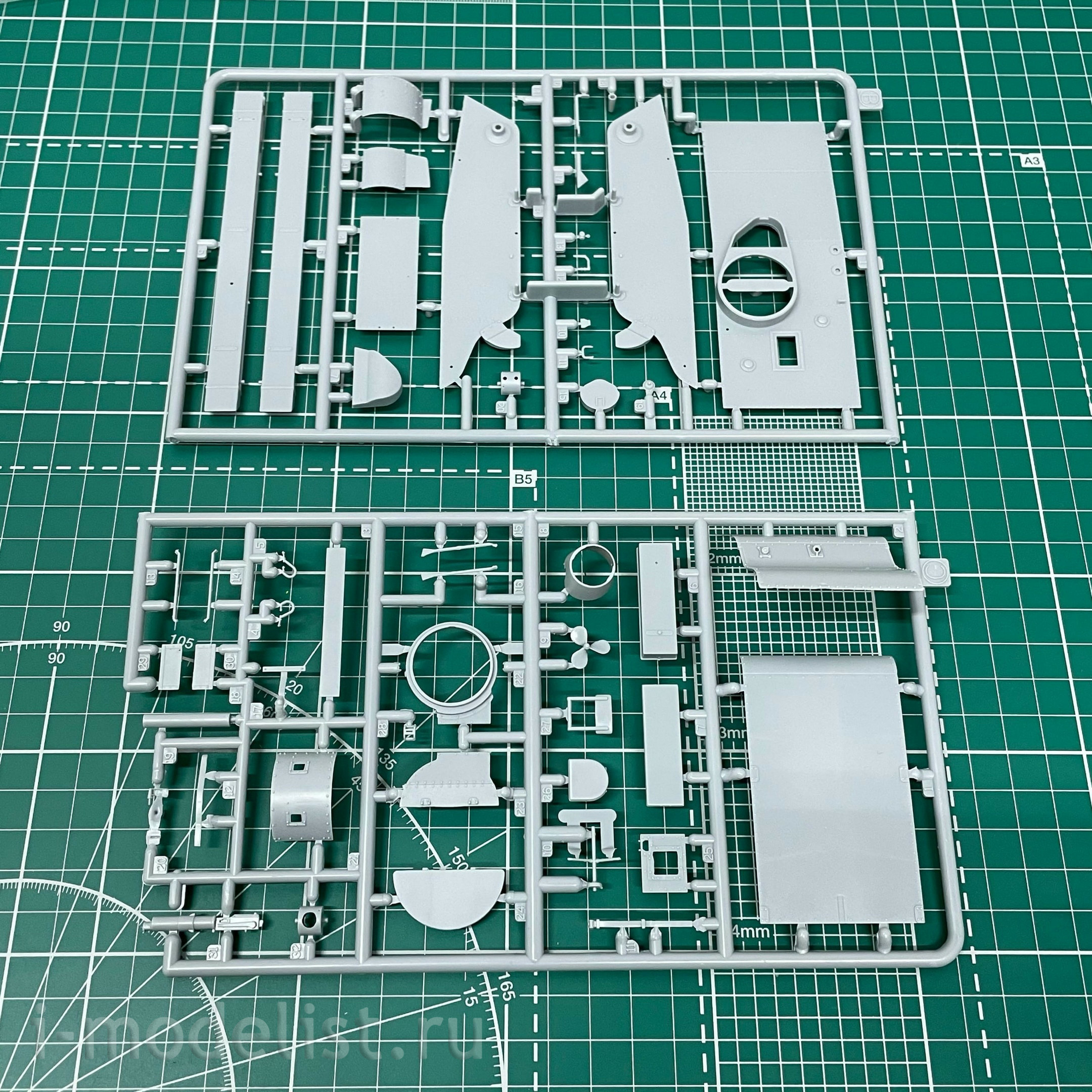 CV35002 Combat Armor Models 1/35 VCL Light Amphibious Tank A4E12