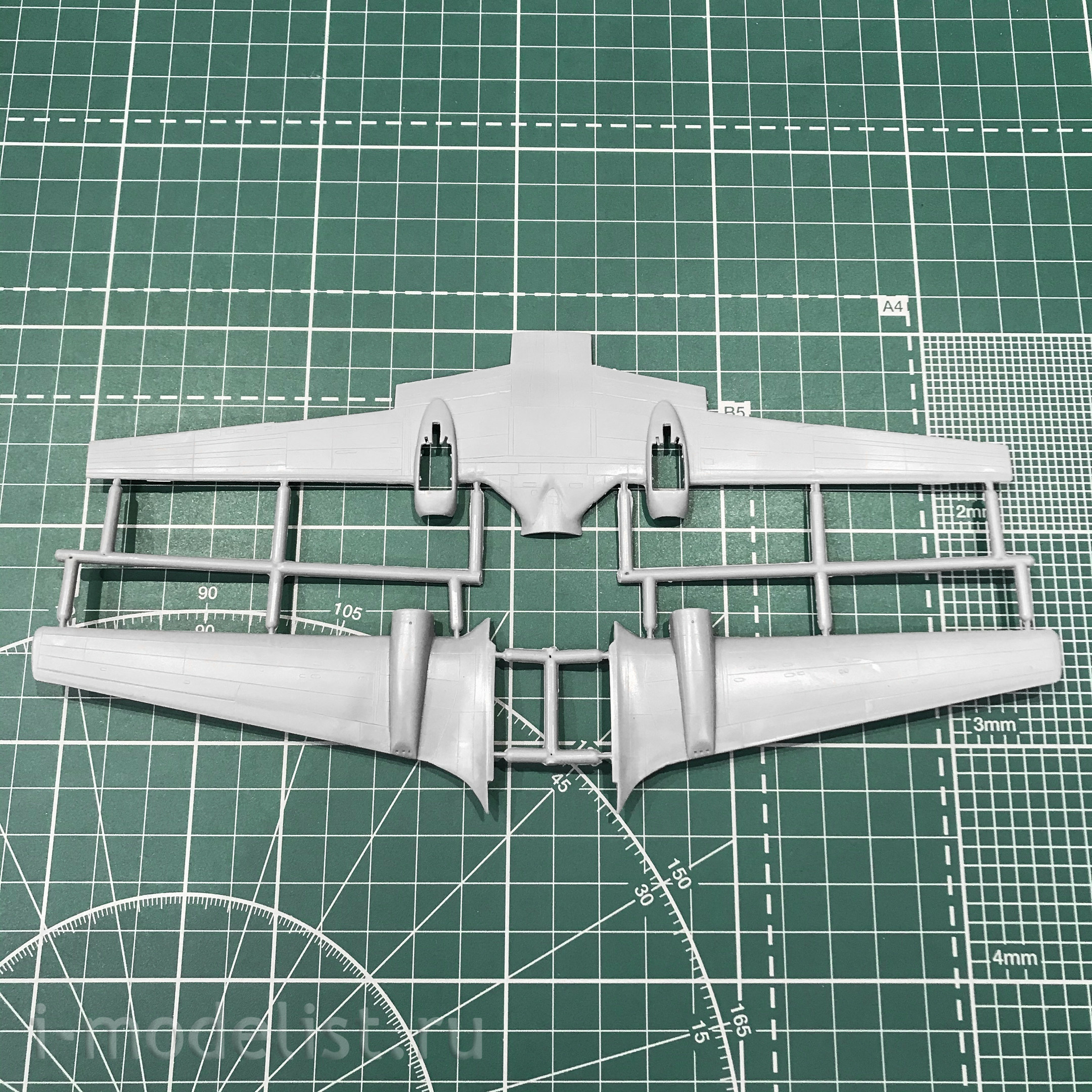 1416 Amodel 1/144 Ilyushin Il-14P Nato code 